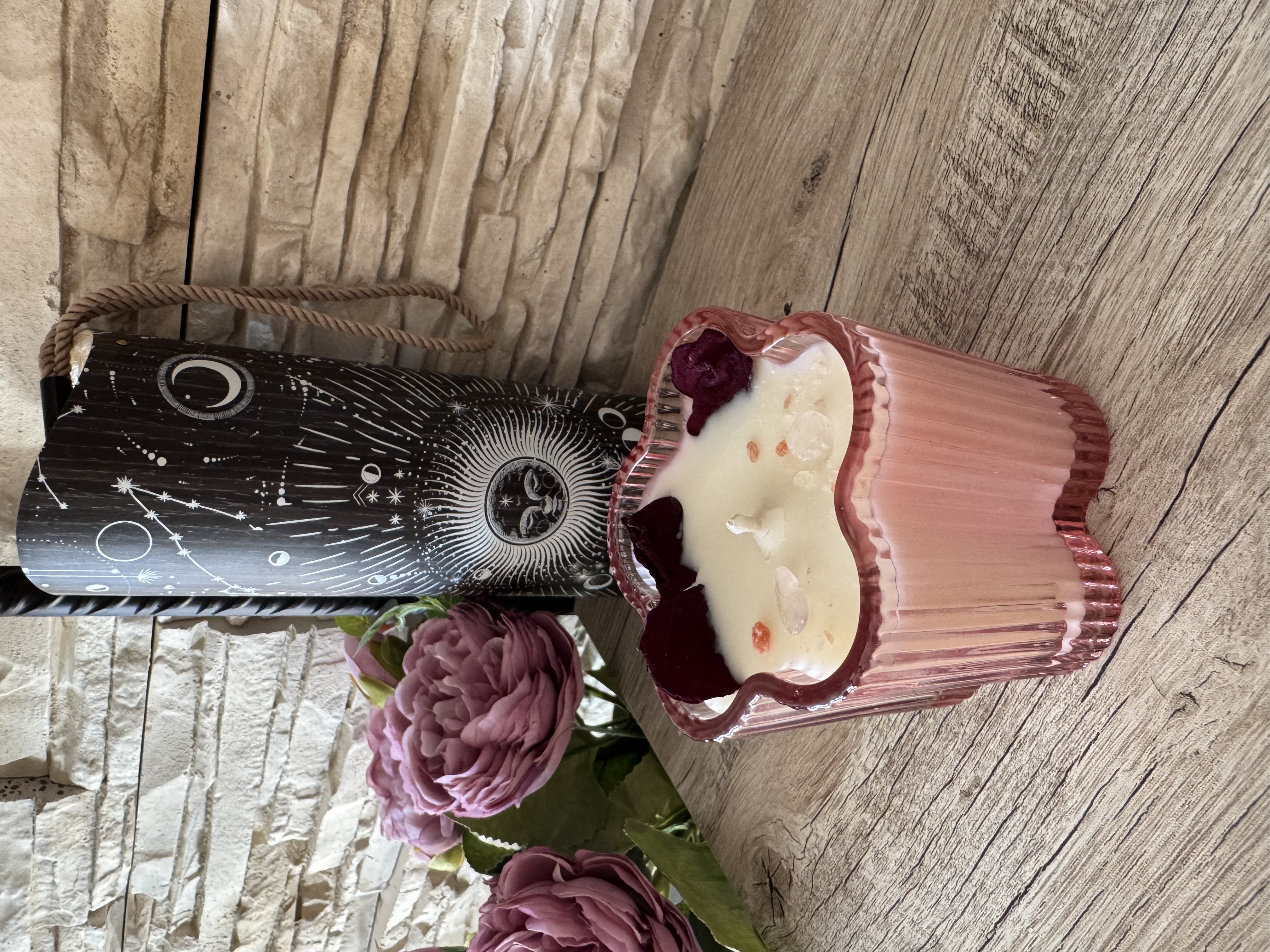 Natūrali sojų vaško žvakė "Žydėjimas"