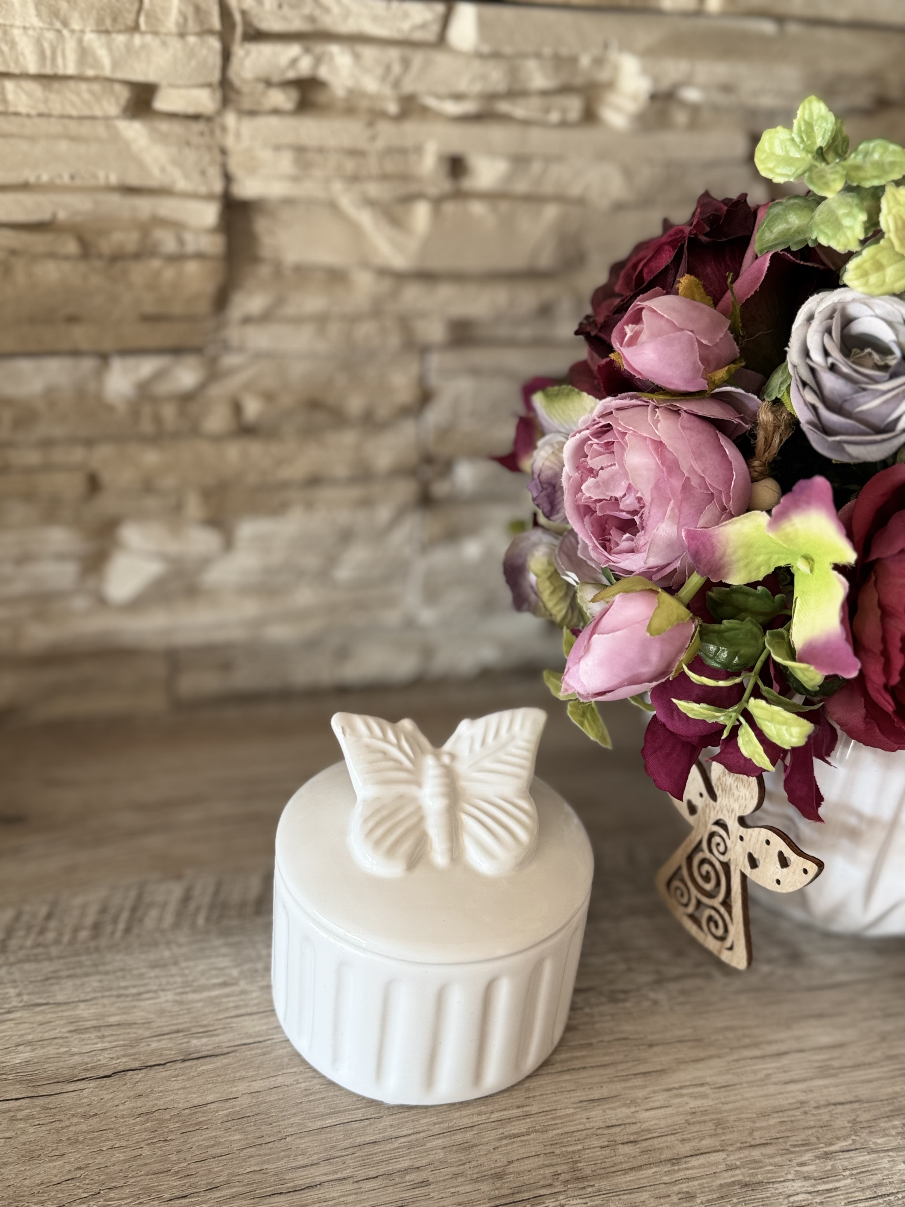 Natūrali sojų vaško žvakė "Drugelis"