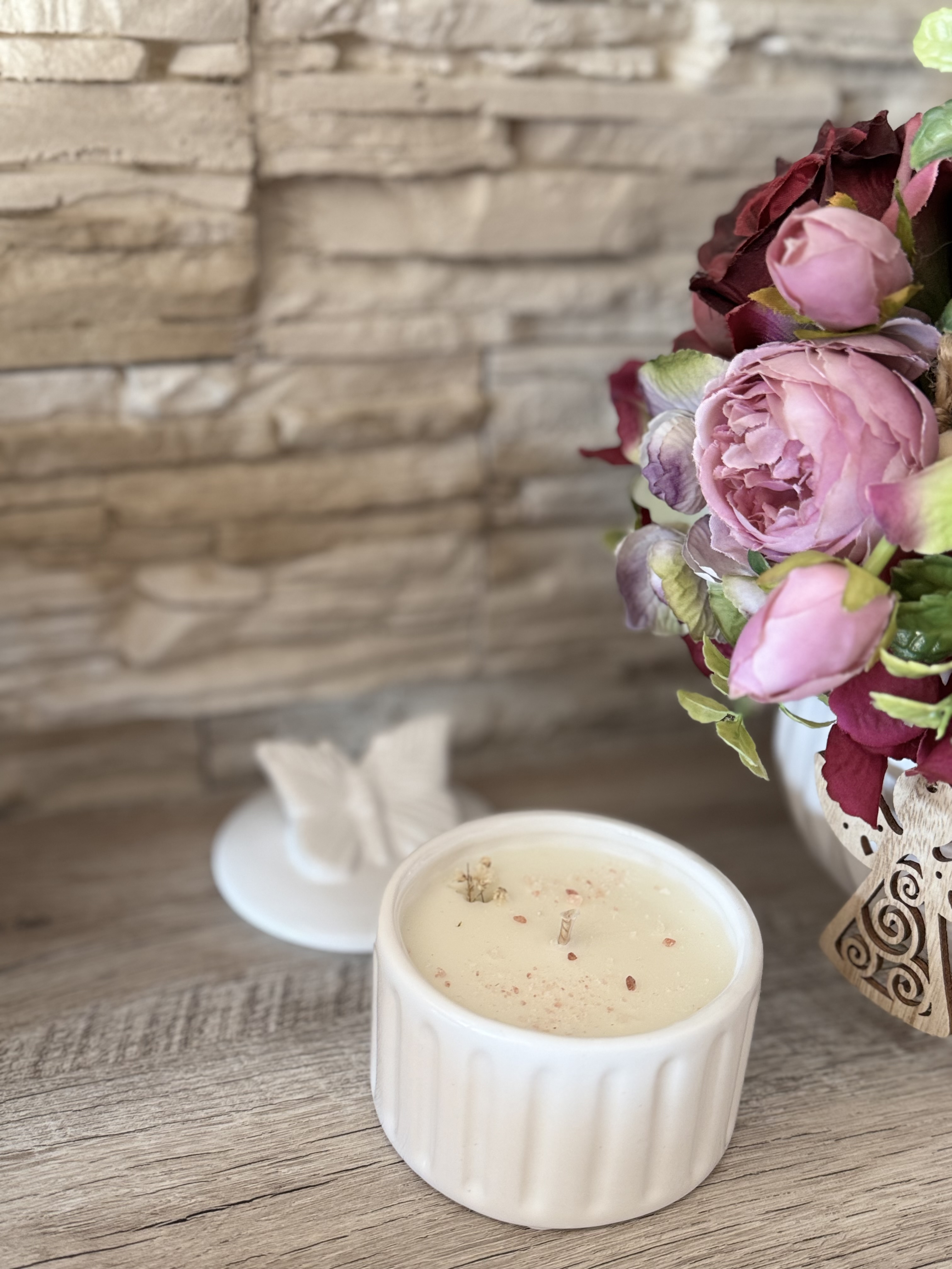 Natūrali sojų vaško žvakė "Drugelis"