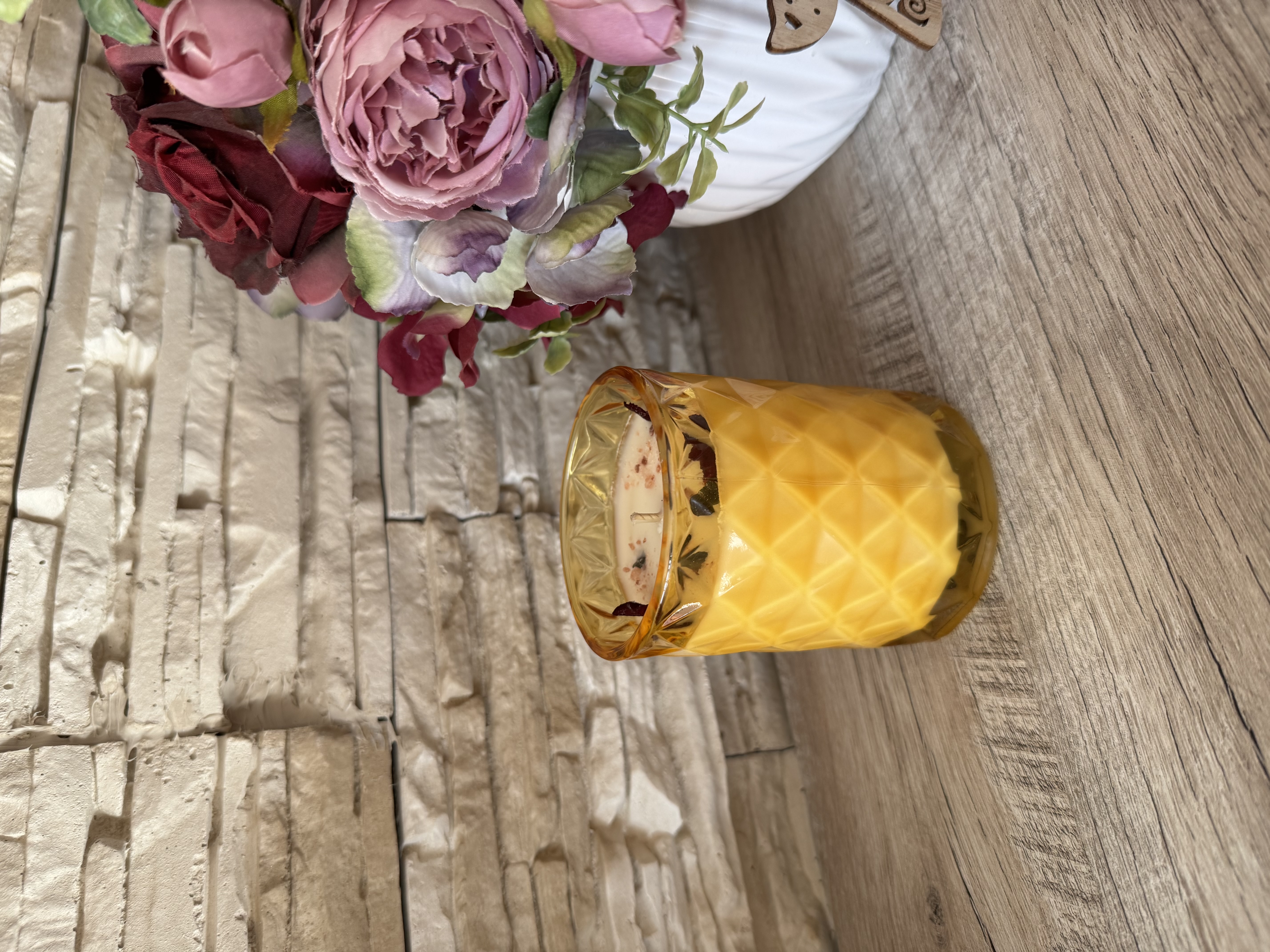 Natūrali sojų vaško žvakė "Spindulys"