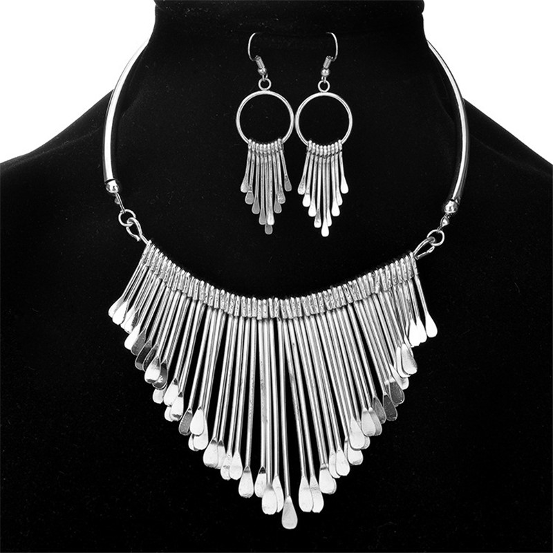 Silver Geometric Necklace & Earring Set