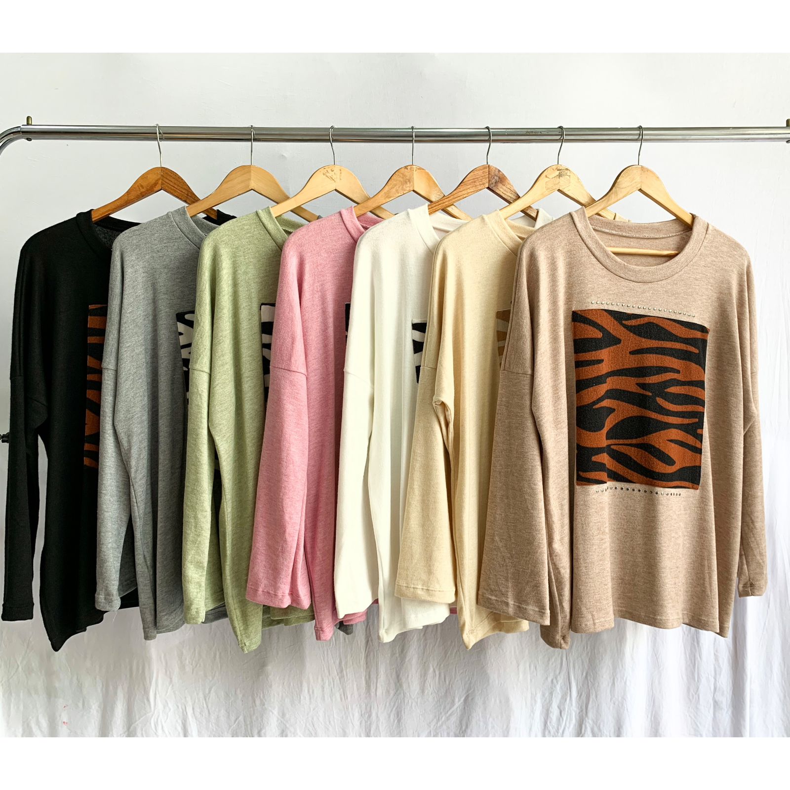 Remerón Lanilla ANGORA con ANIMAL