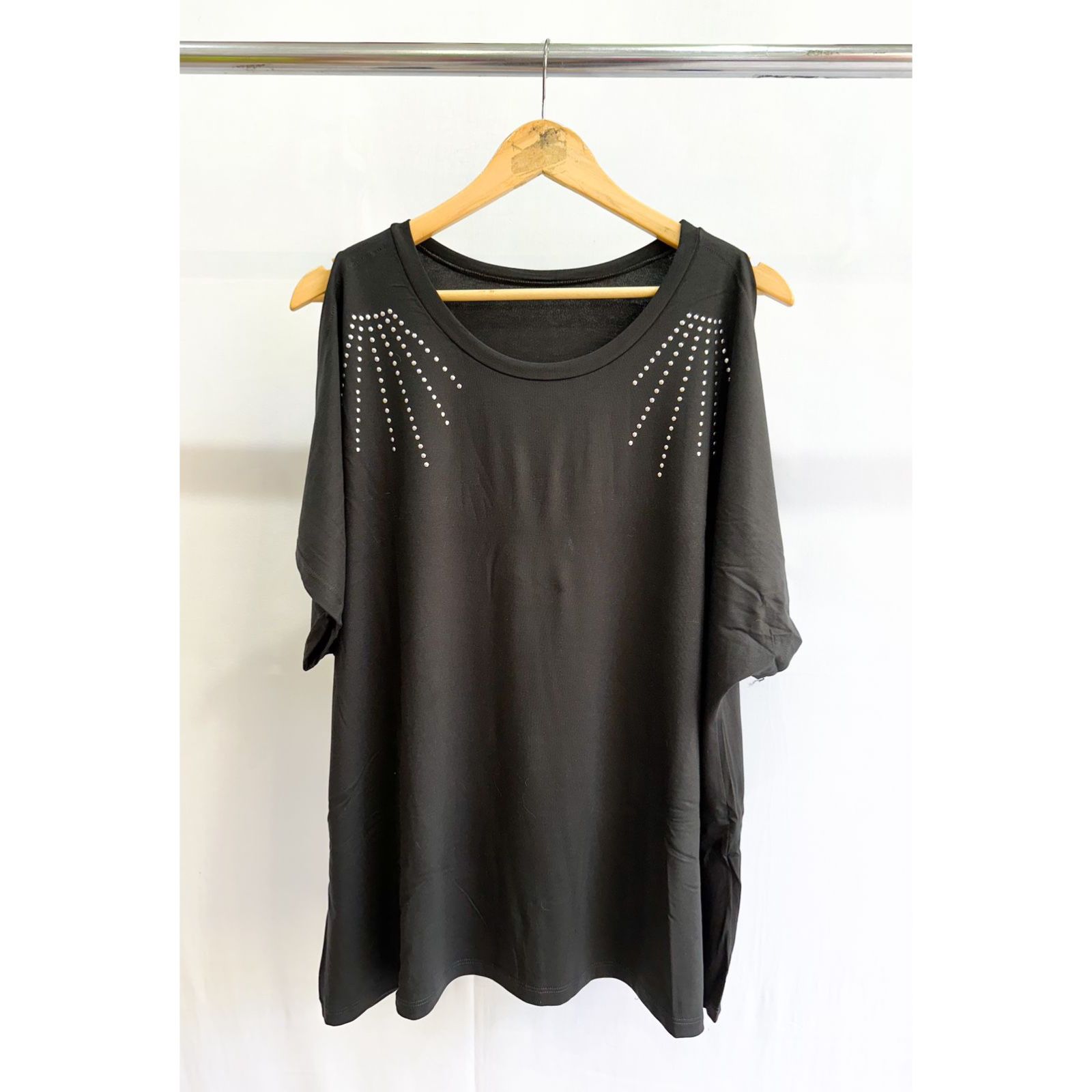 Remerón TACHAS BRILLO Hombro DESCUBIERTO