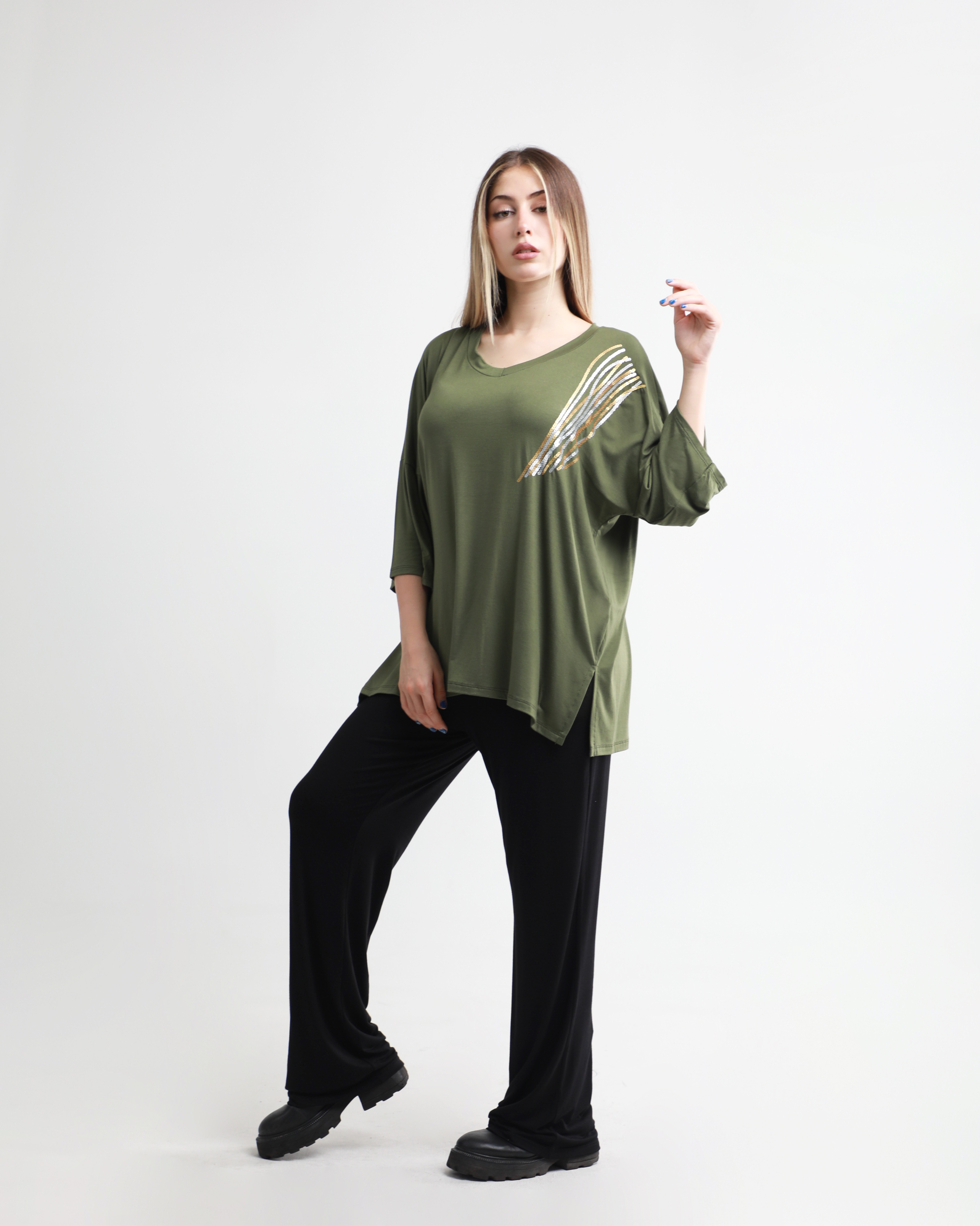 Remerón bordado LENTEJUELAS EMMA