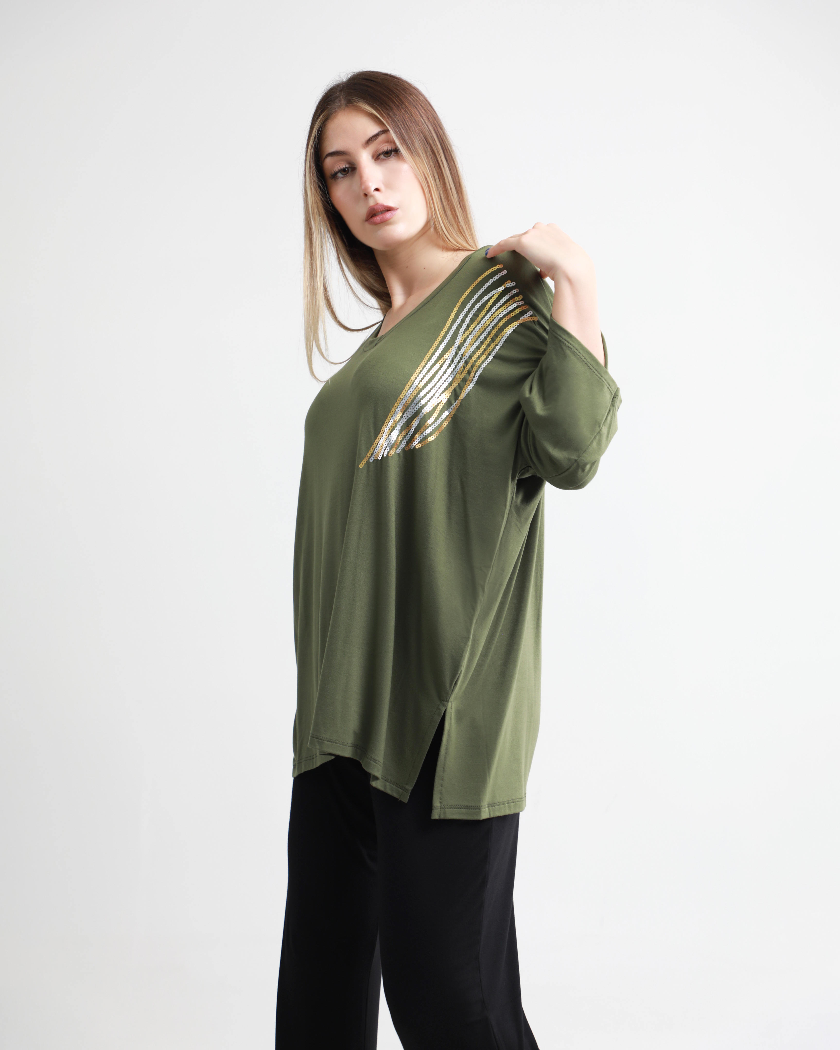 Remerón bordado LENTEJUELAS EMMA