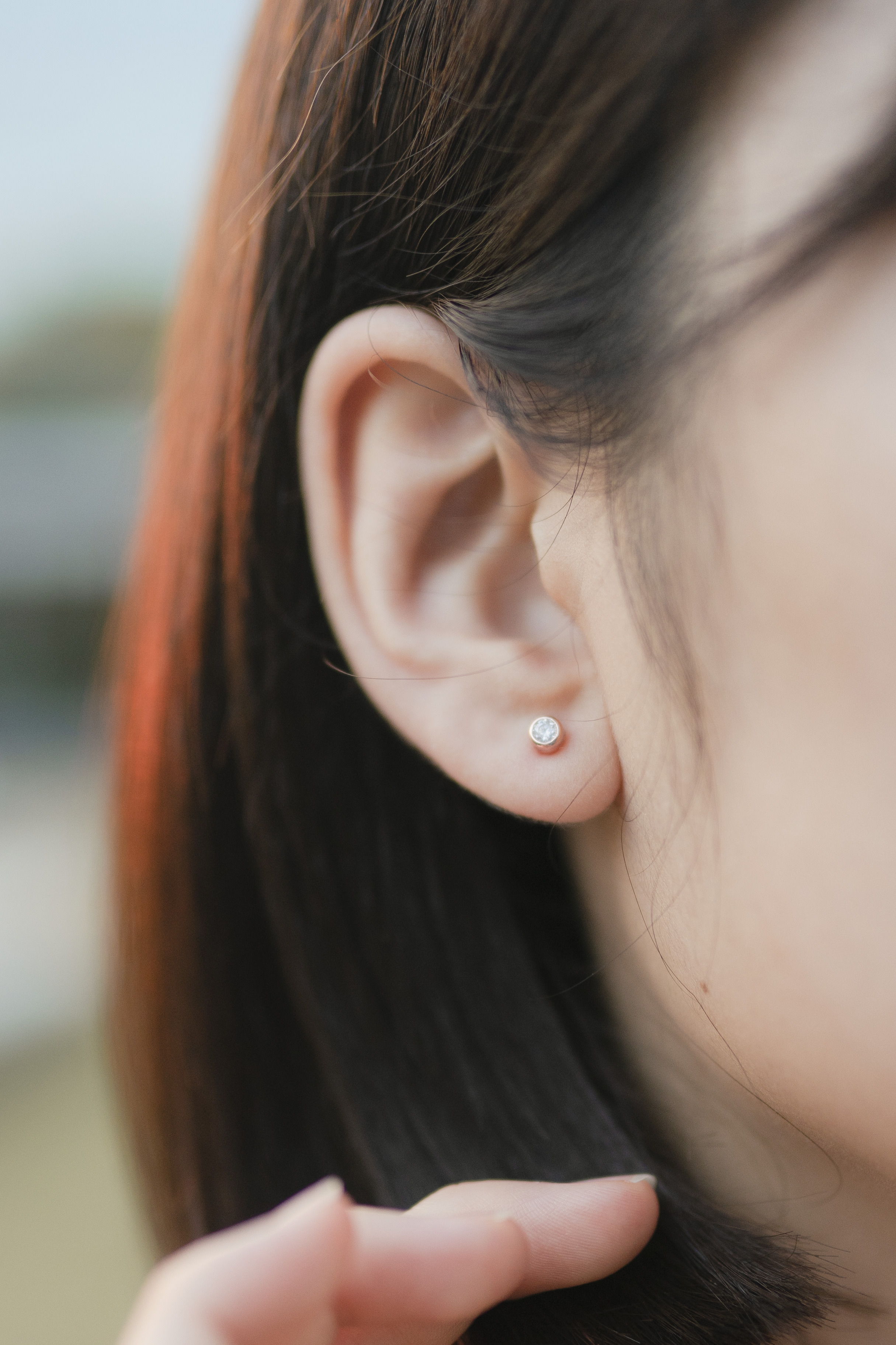 Serenity 18K鍍金莫桑鑽純銀耳環