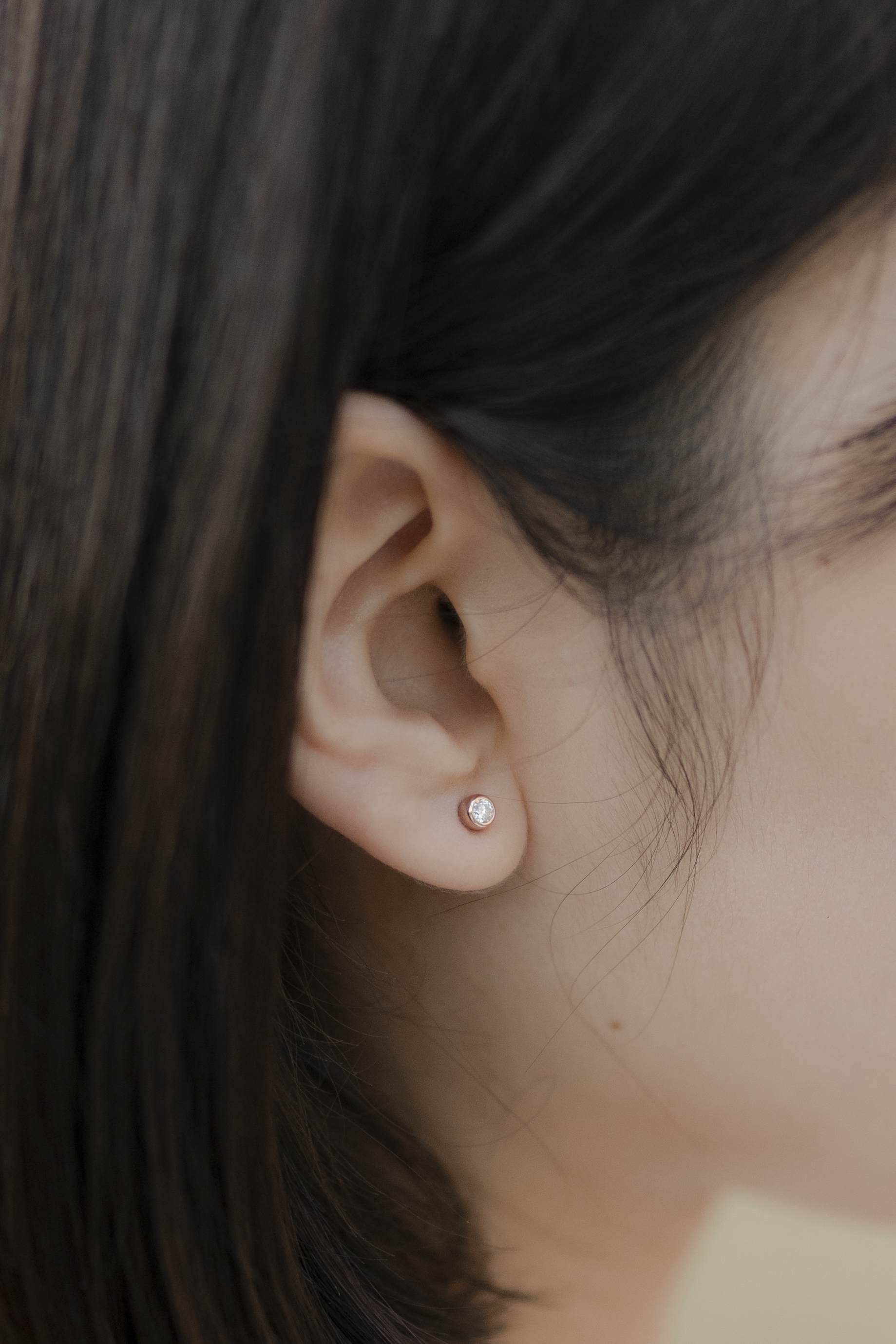 Serenity 18K玫瑰鍍金莫桑鑽純銀耳環