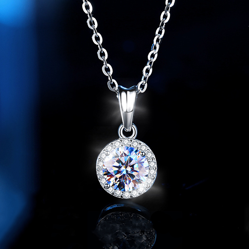 Radiant Halo 莫桑石純銀鏈墜