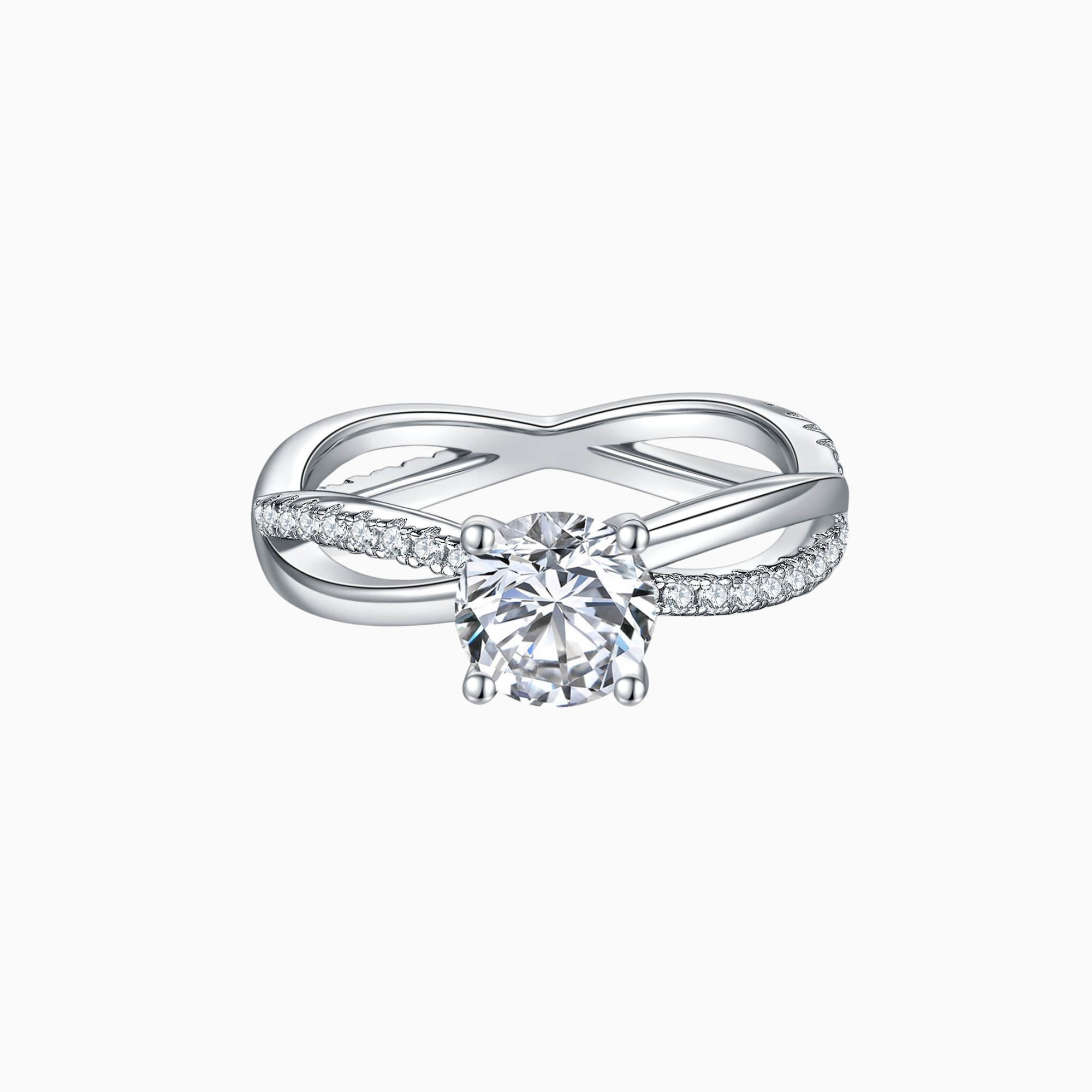 Eternal Twine 莫桑石戒指