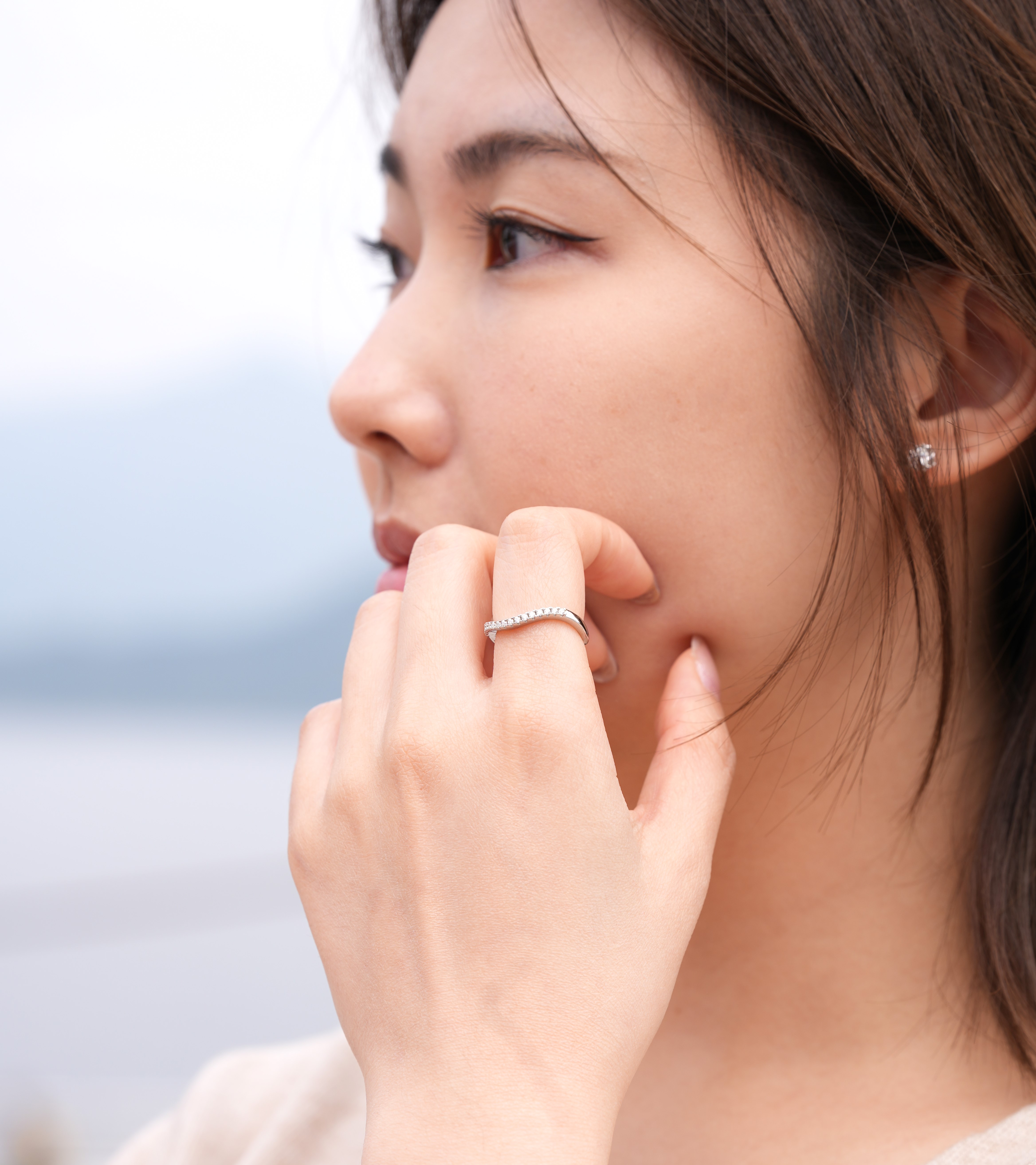 Gaze Allure 莫桑石戒指