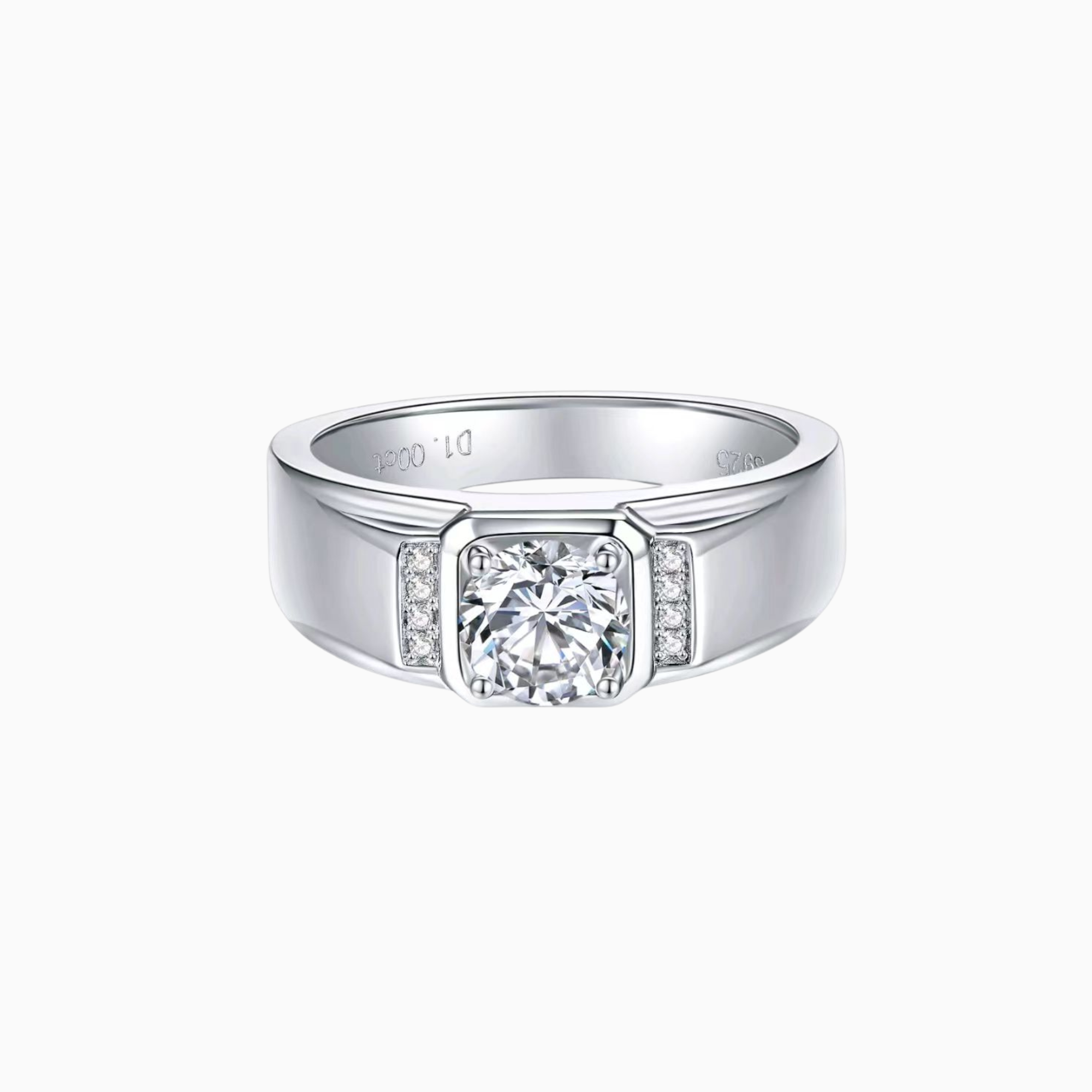 Bold Sovereign 莫桑石戒指