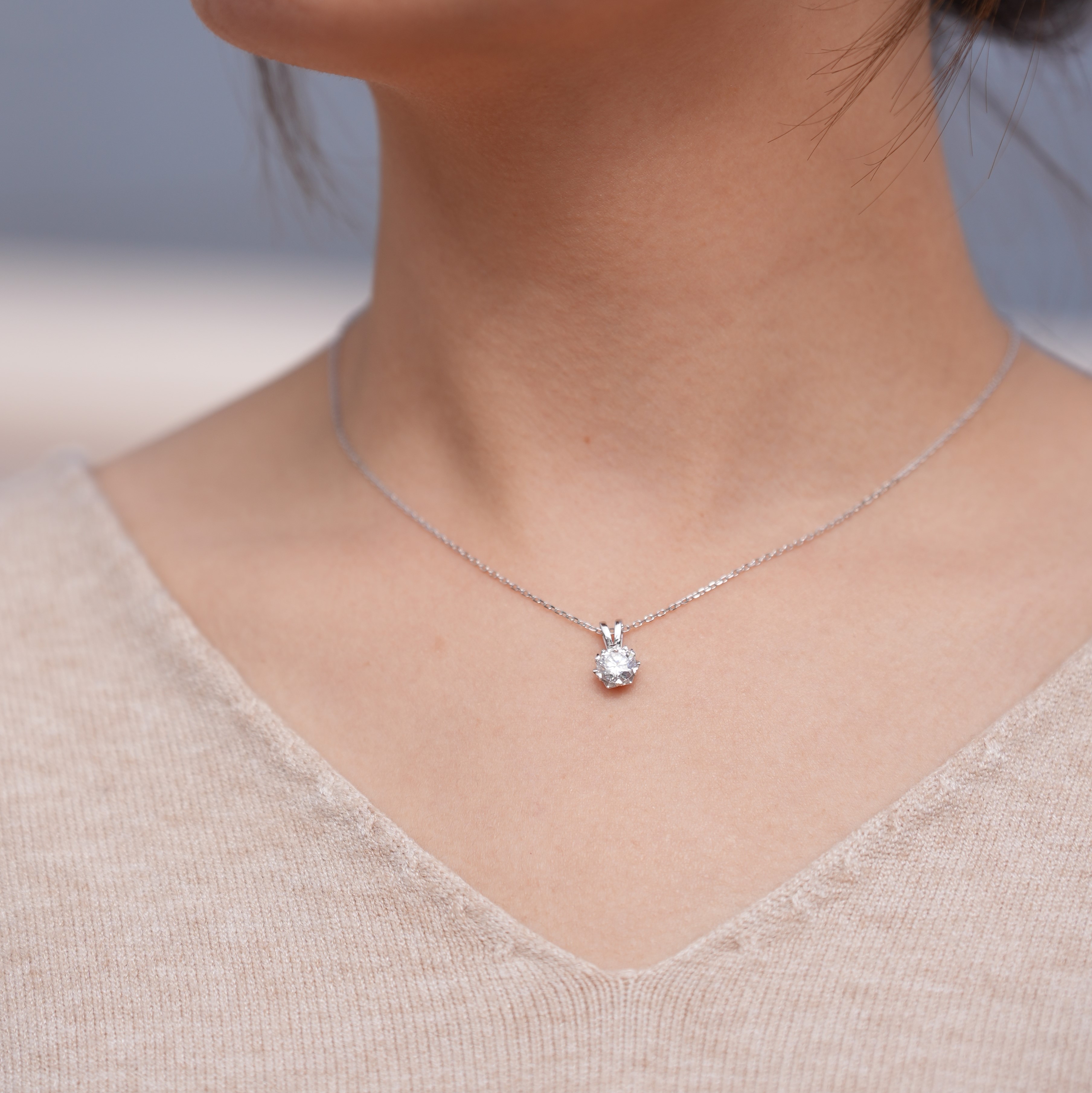 Snowfall Sparkle 莫桑石純銀鏈墜