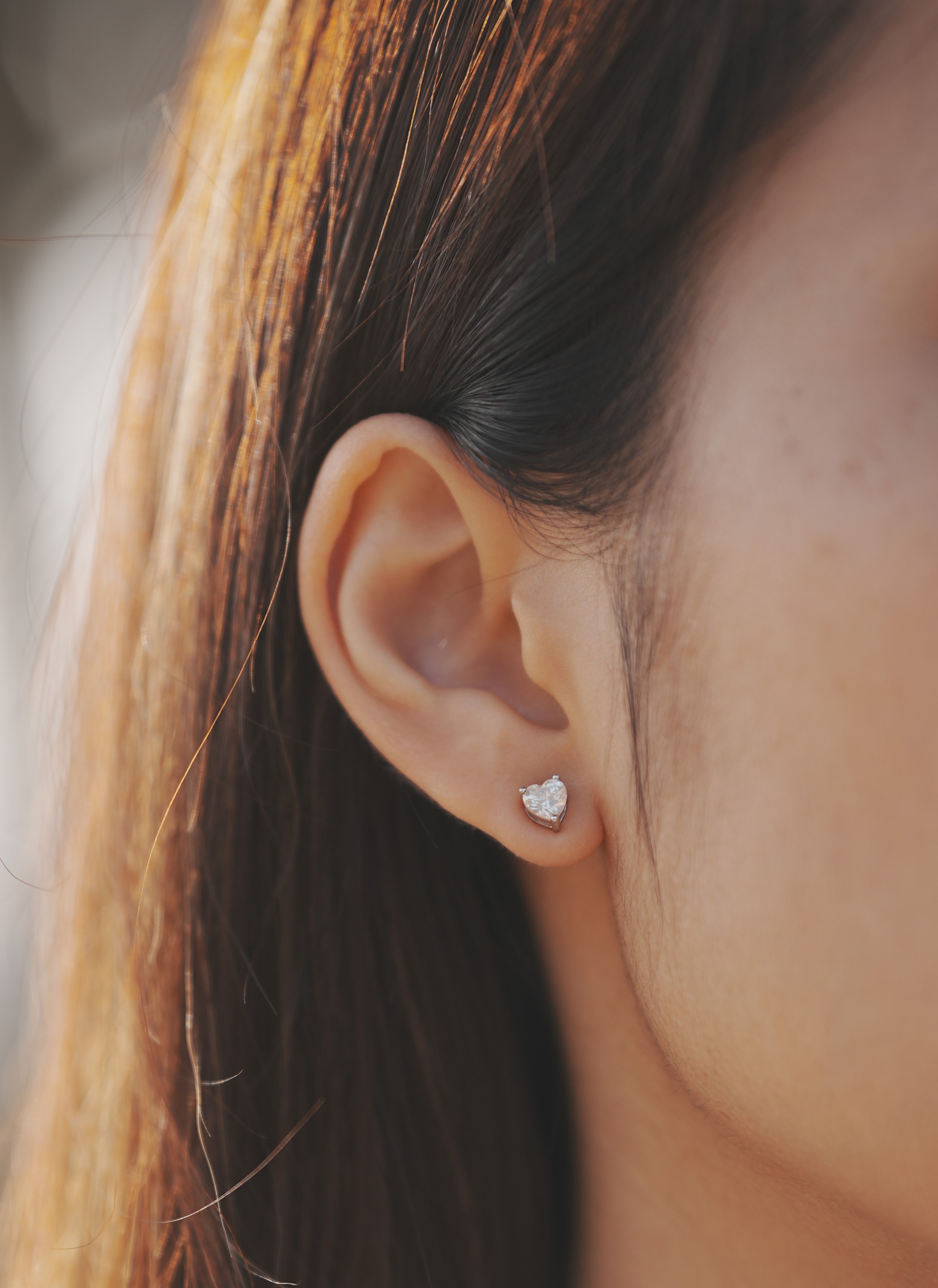 Heartfelt 莫桑石純銀耳環