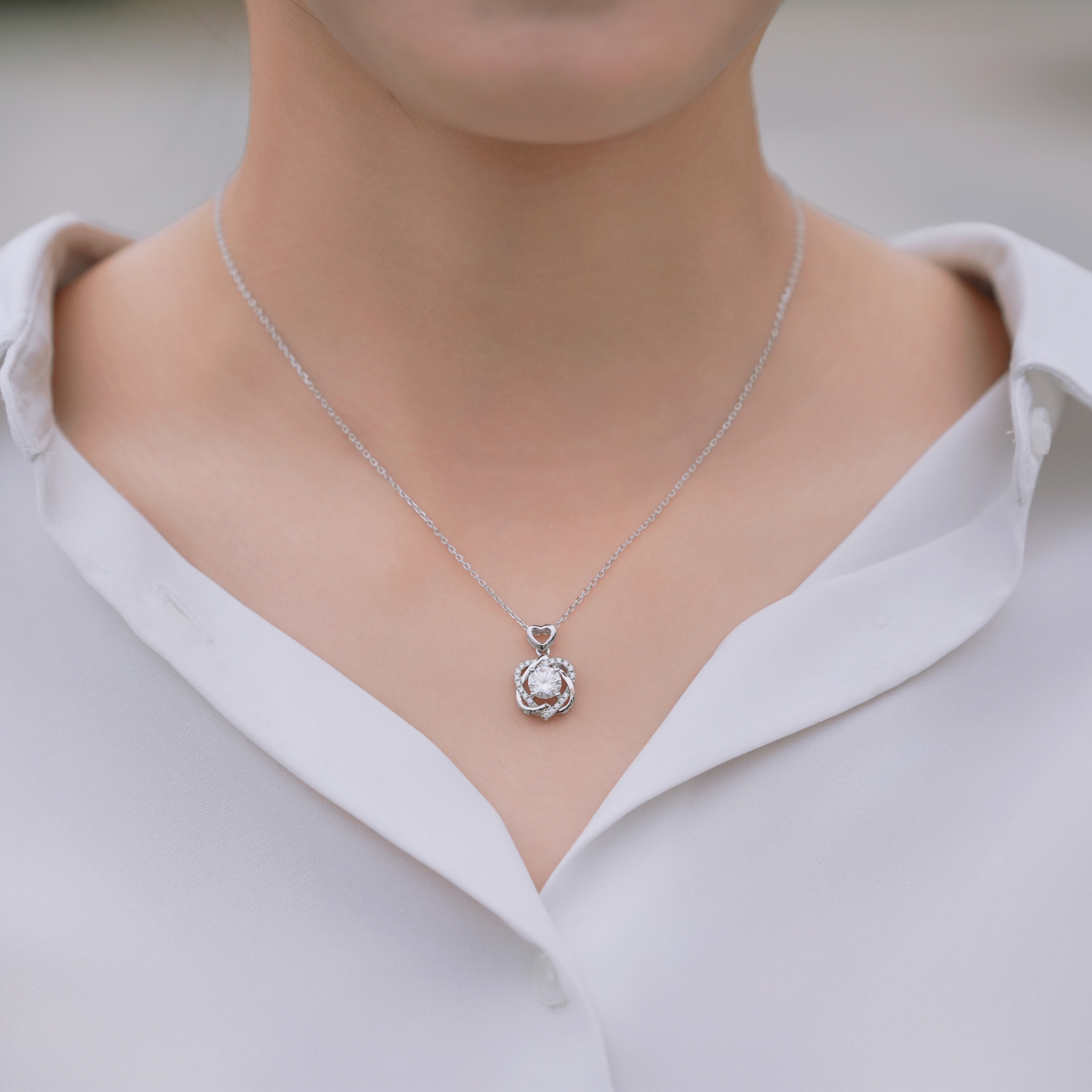 Twin Souls 莫桑石純銀鏈墜