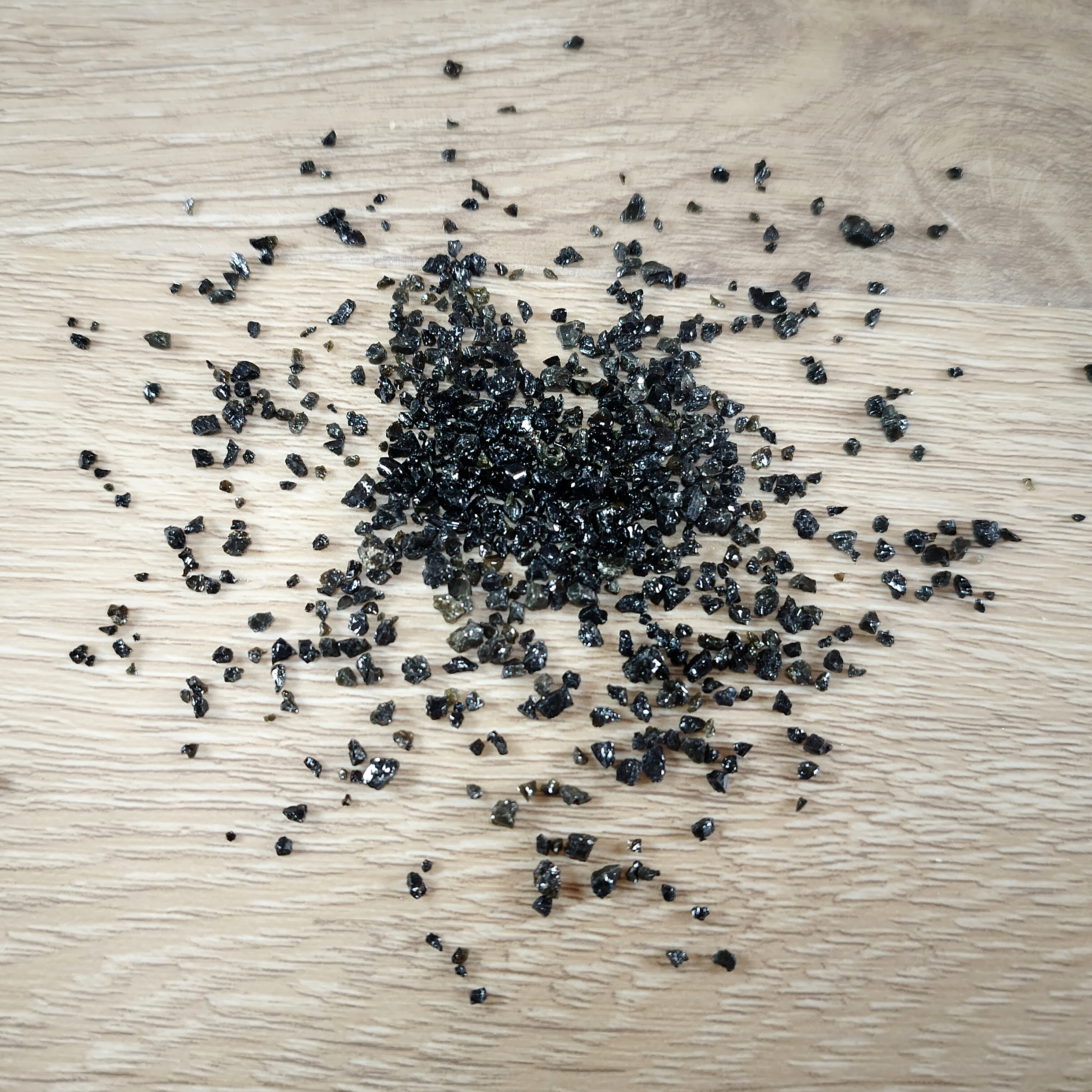 Dekoratyviniai akmenukai "Juodas Blizgus mini"