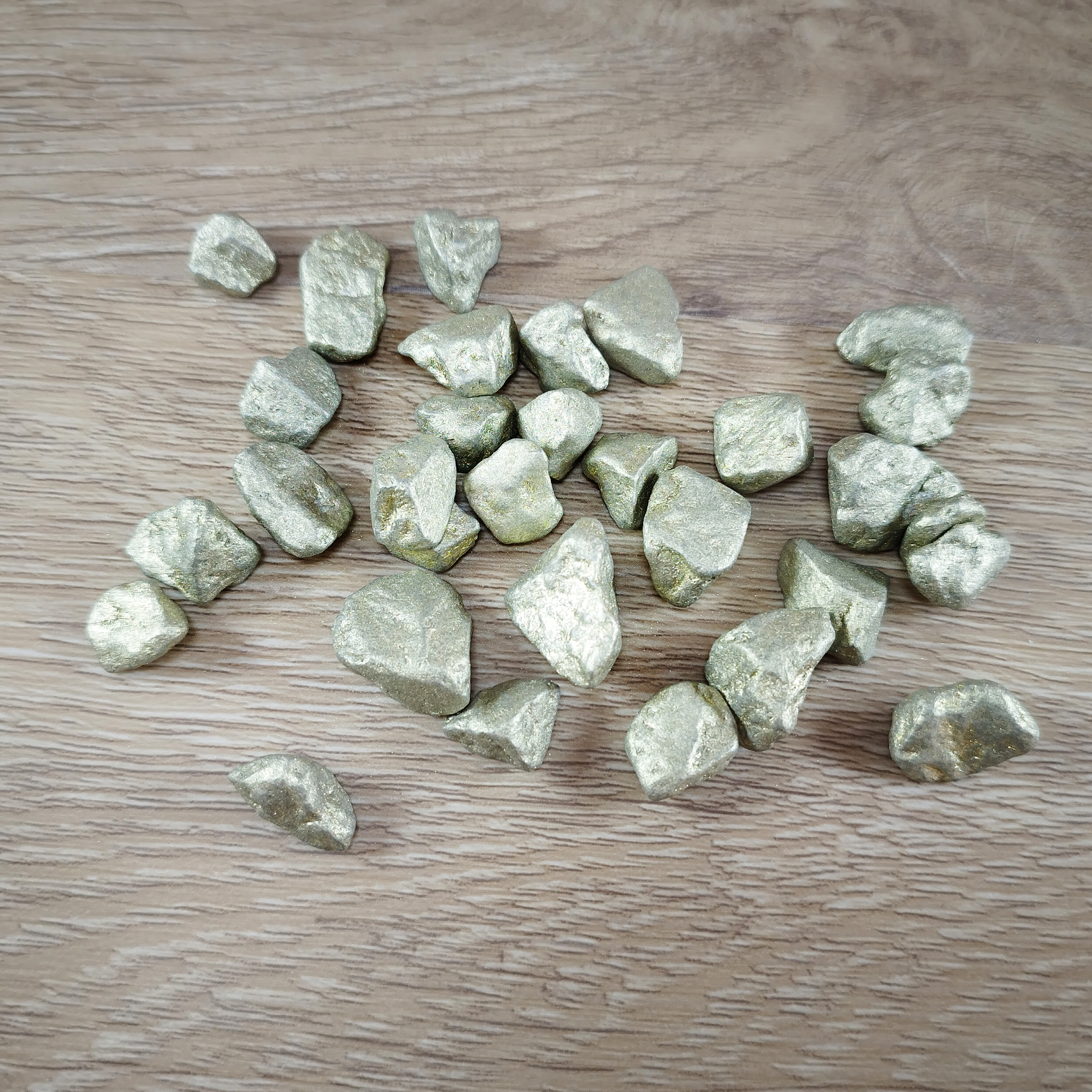 Dekoratyviniai akmenukai "Metallic Baltas Auksas"