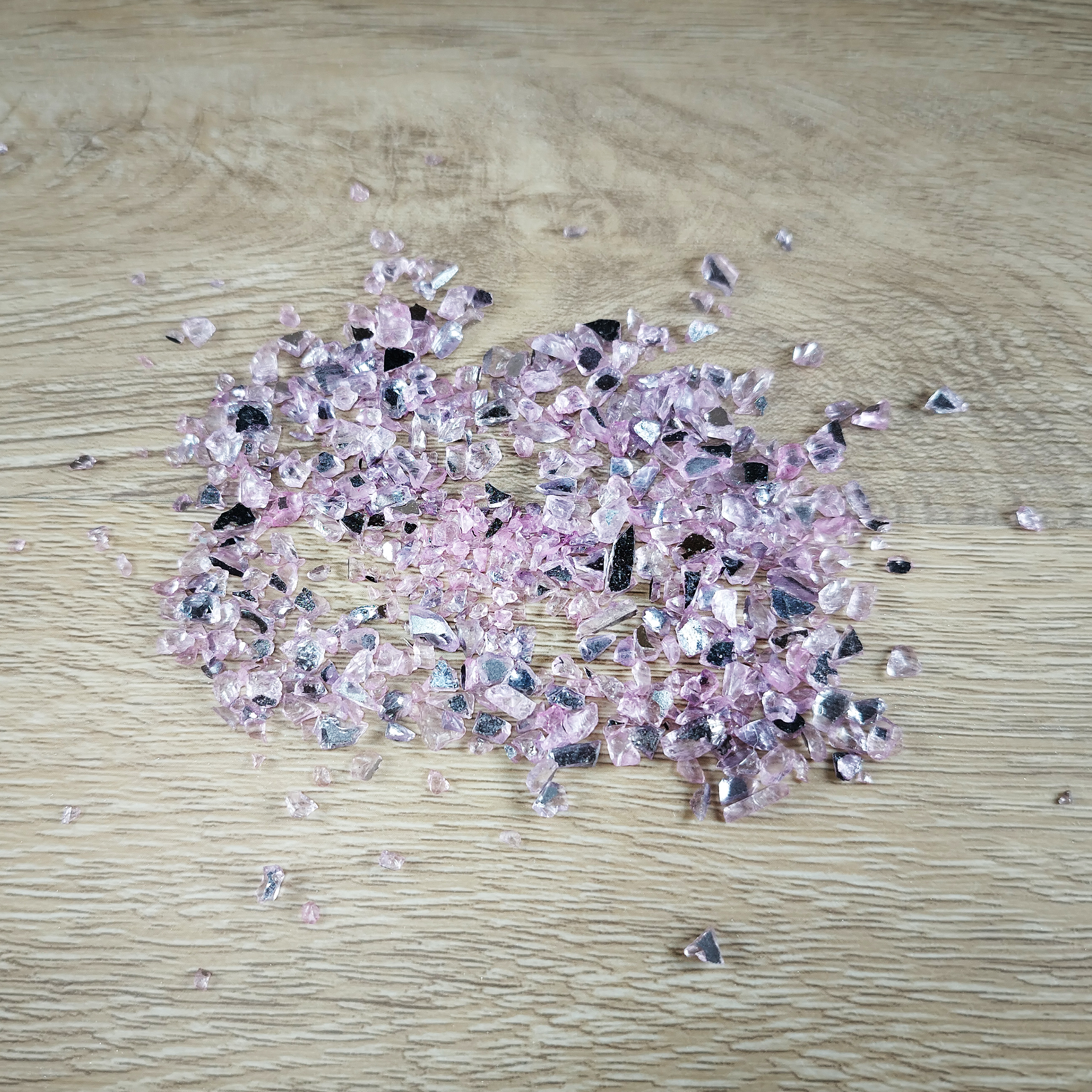 Dekoratyviniai akmenukai "Rožinis stiklas"