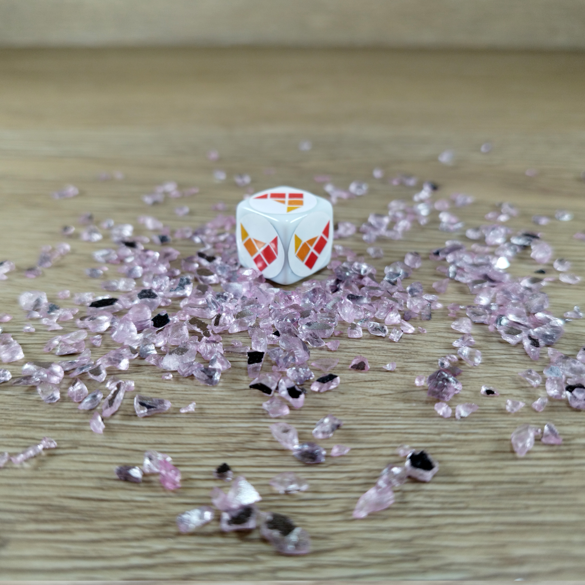 Dekoratyviniai akmenukai "Rožinis stiklas"