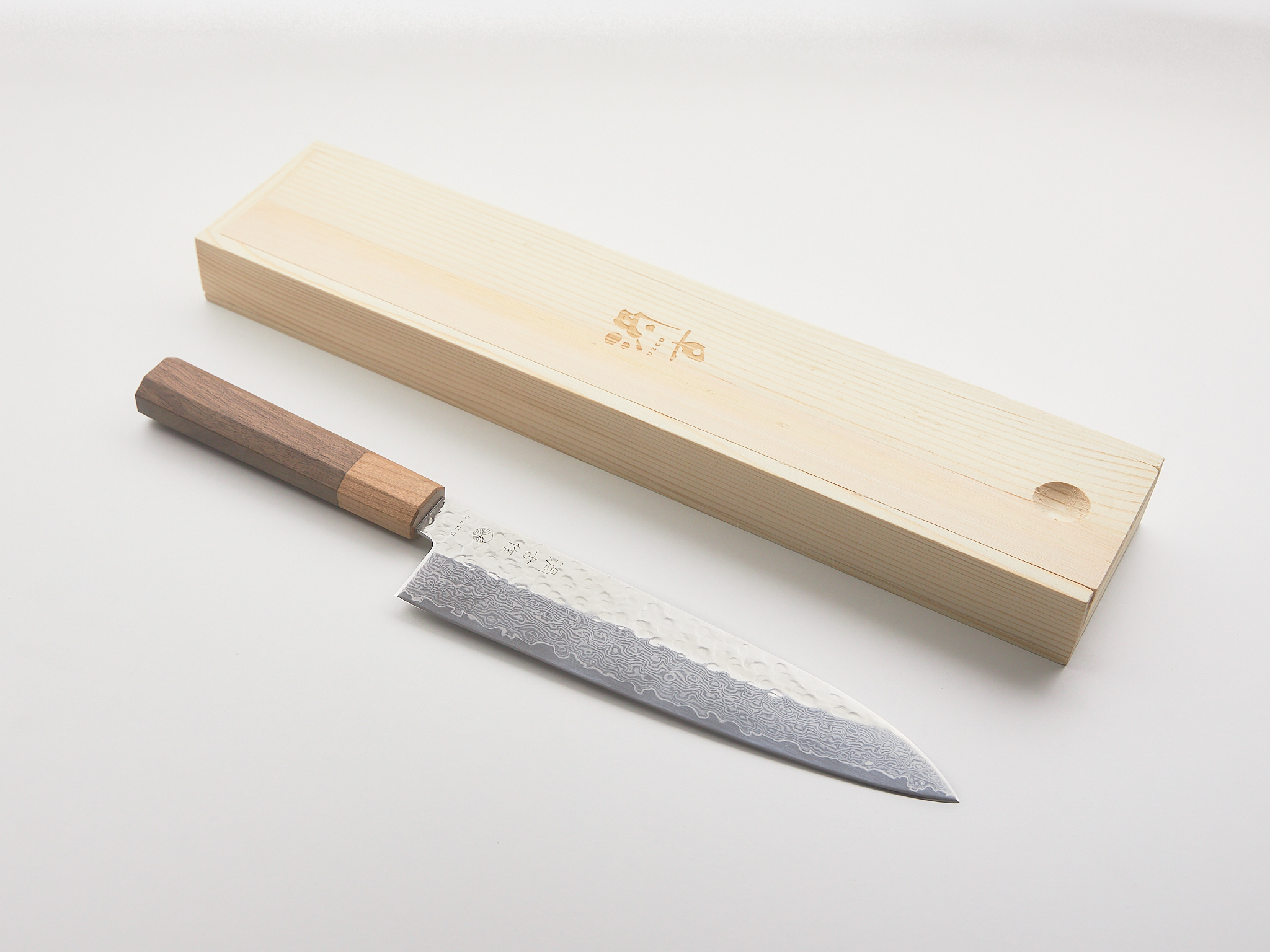 THE GYUTO- Classic Edition
