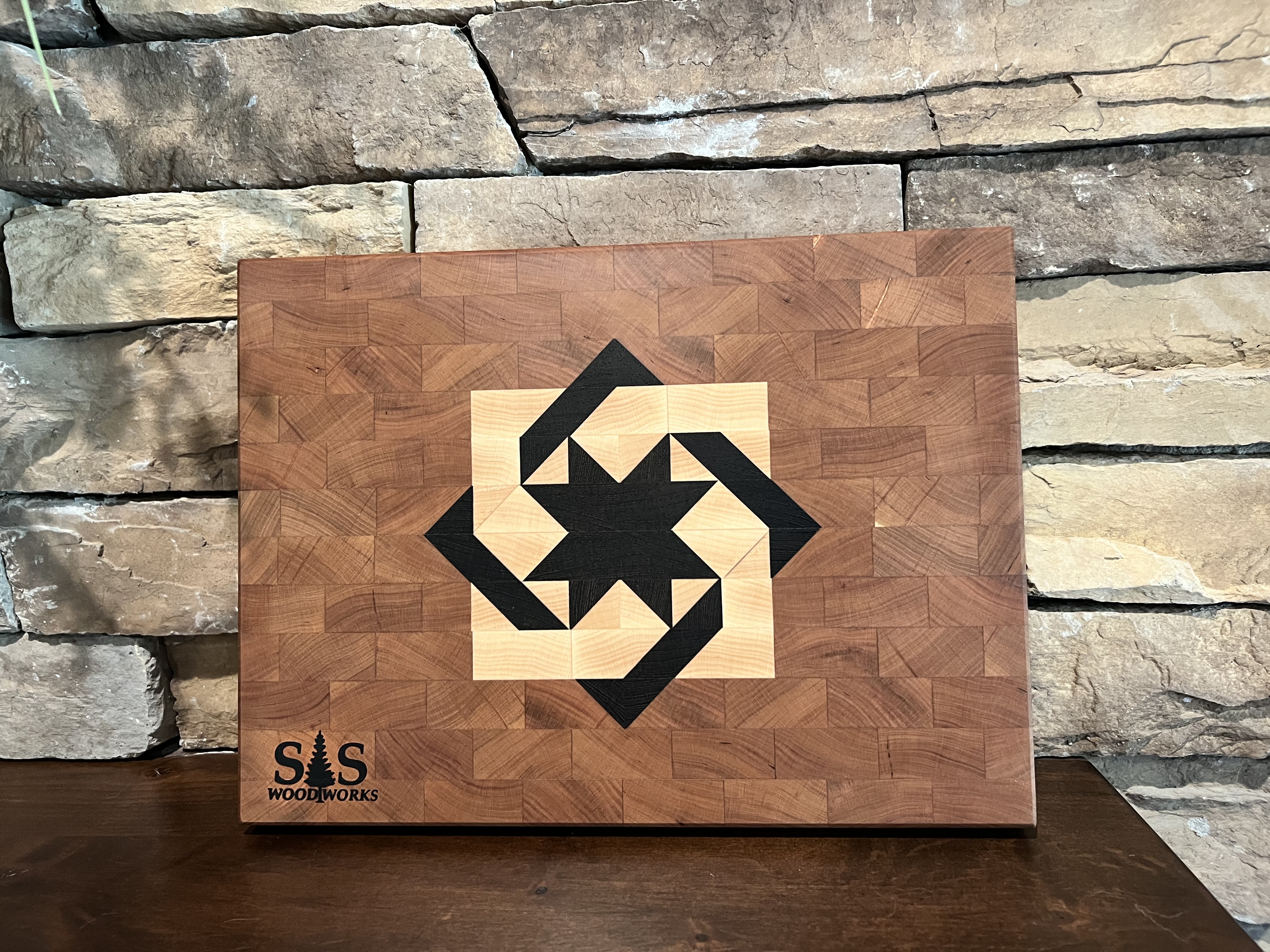 Woven Star Quilt Pattern End Grain Cutting Board