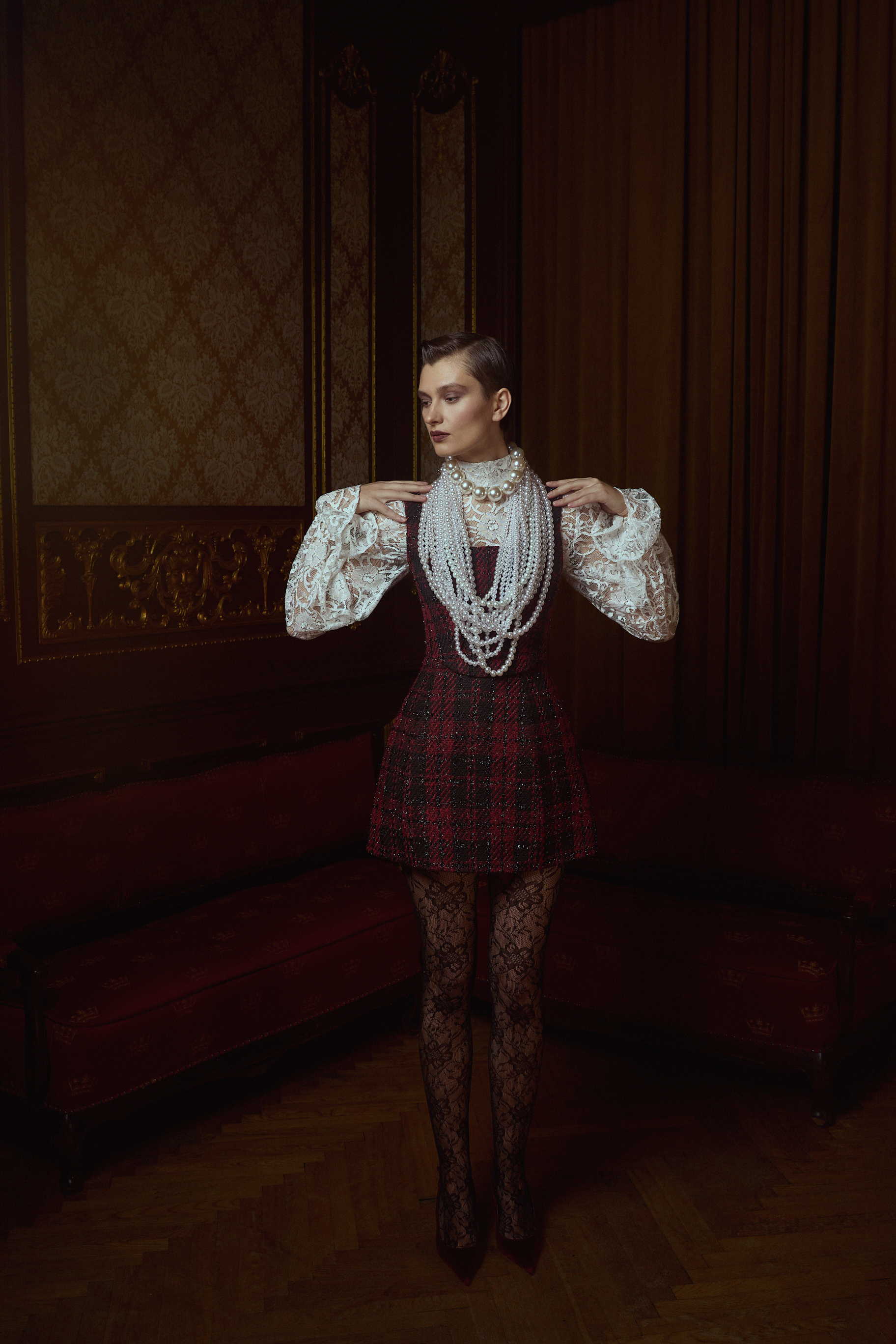 Korseto ir sijono kostiumėlis Jauniškas