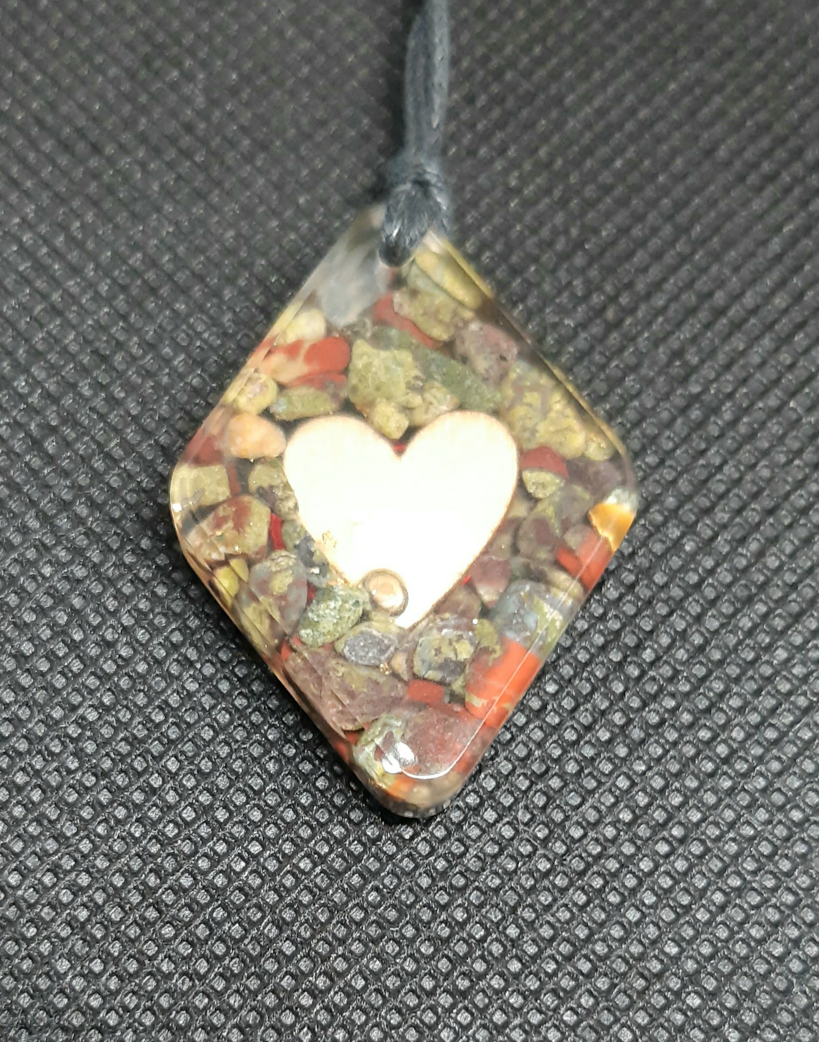 Orgonite coeur