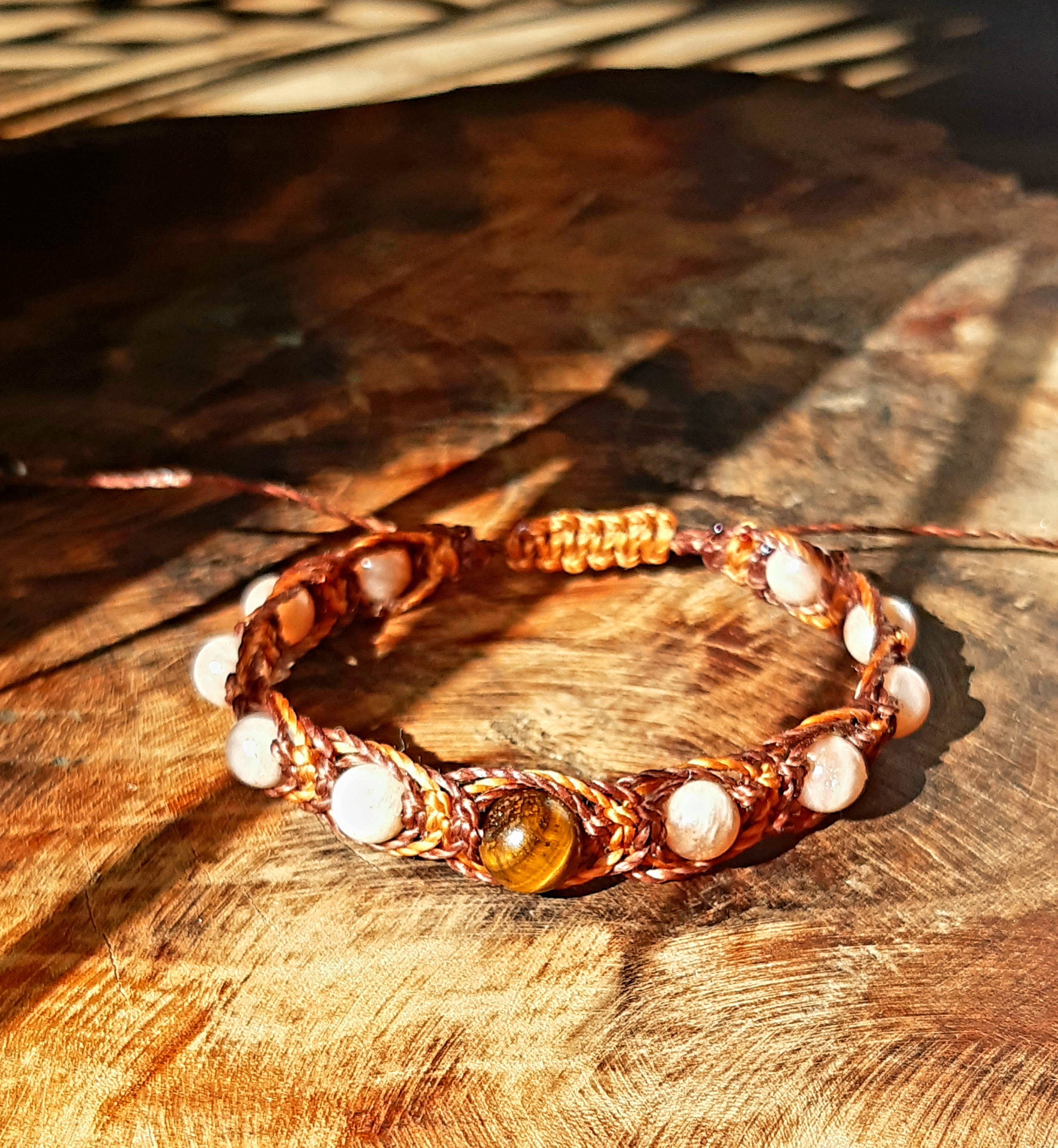 Bracelet énergétique en macramé