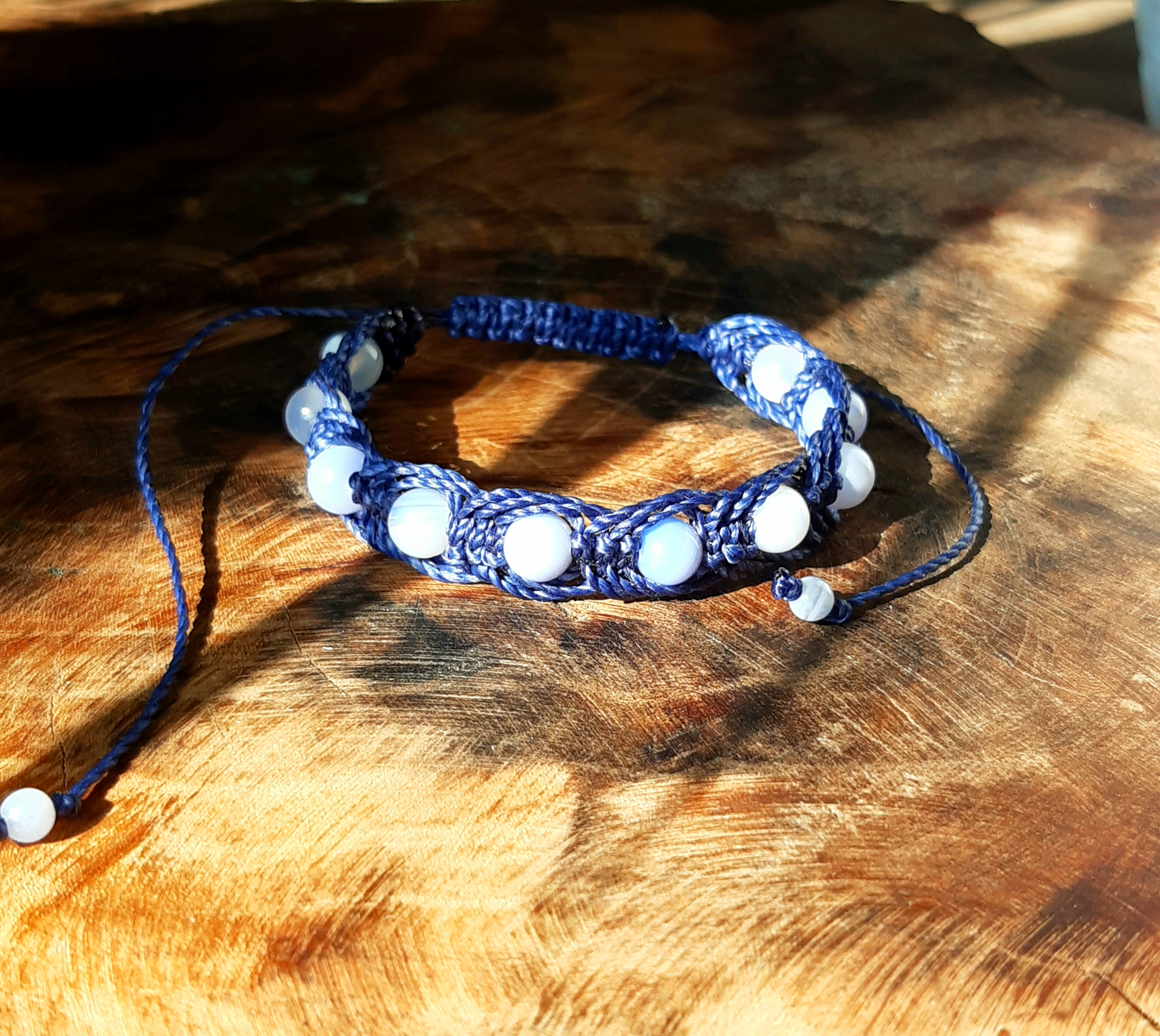 Bracelet énergétique en macramé