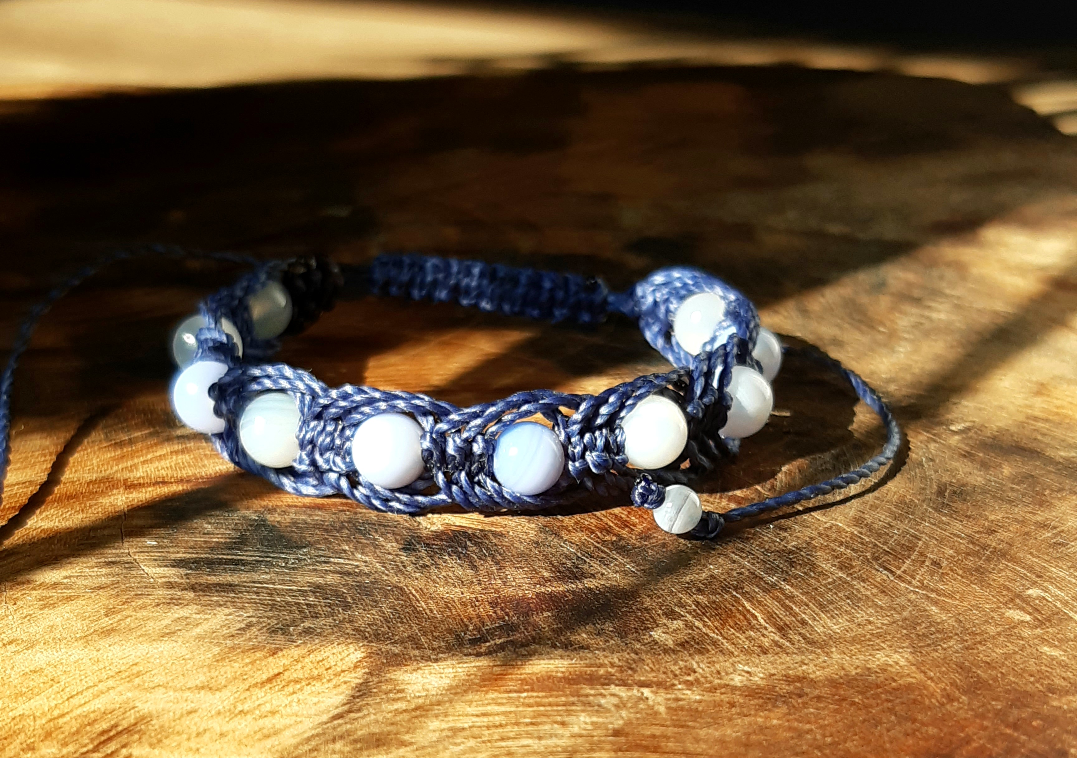 Bracelet énergétique en macramé