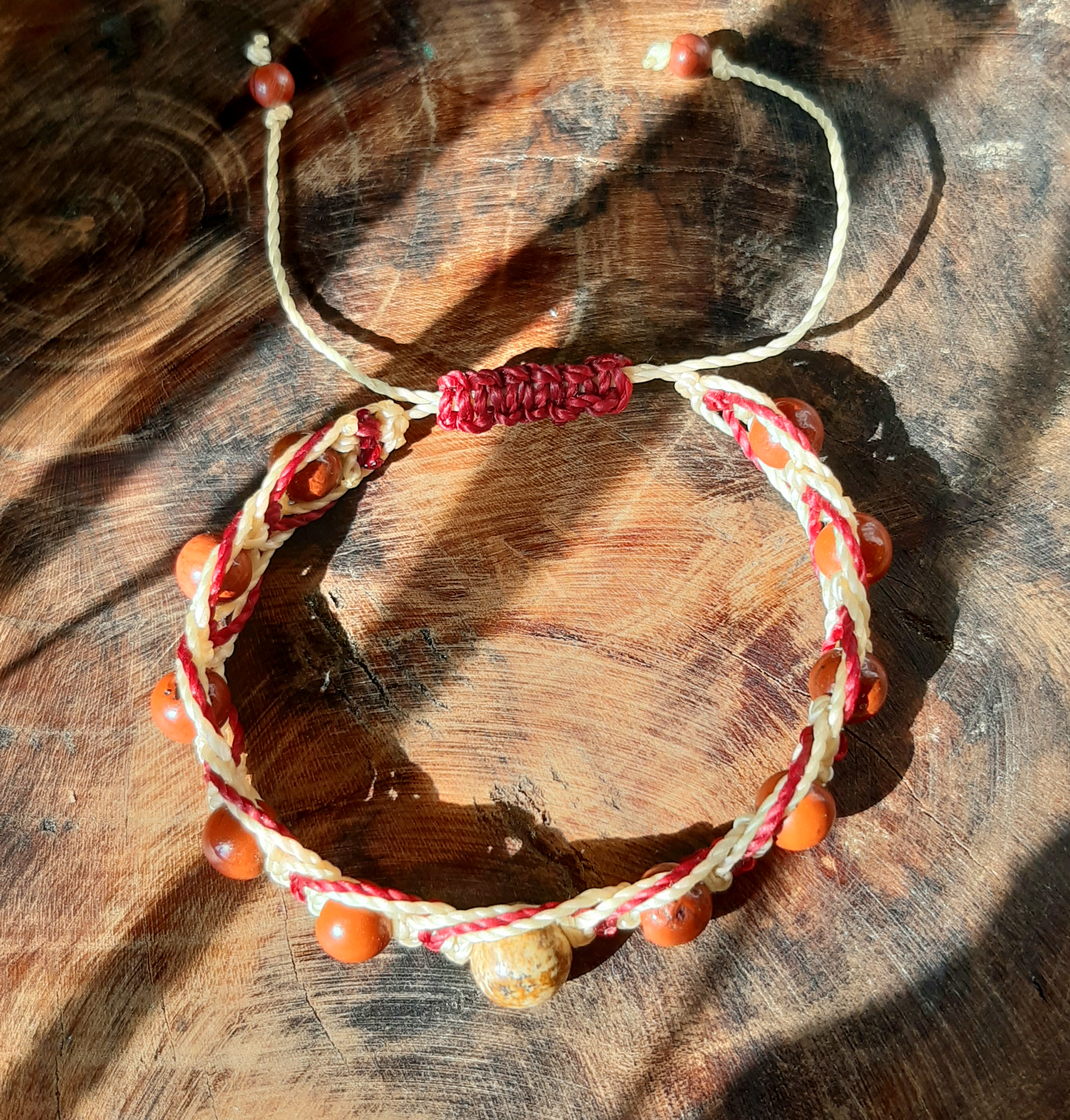 Bracelet énergétique en macramé