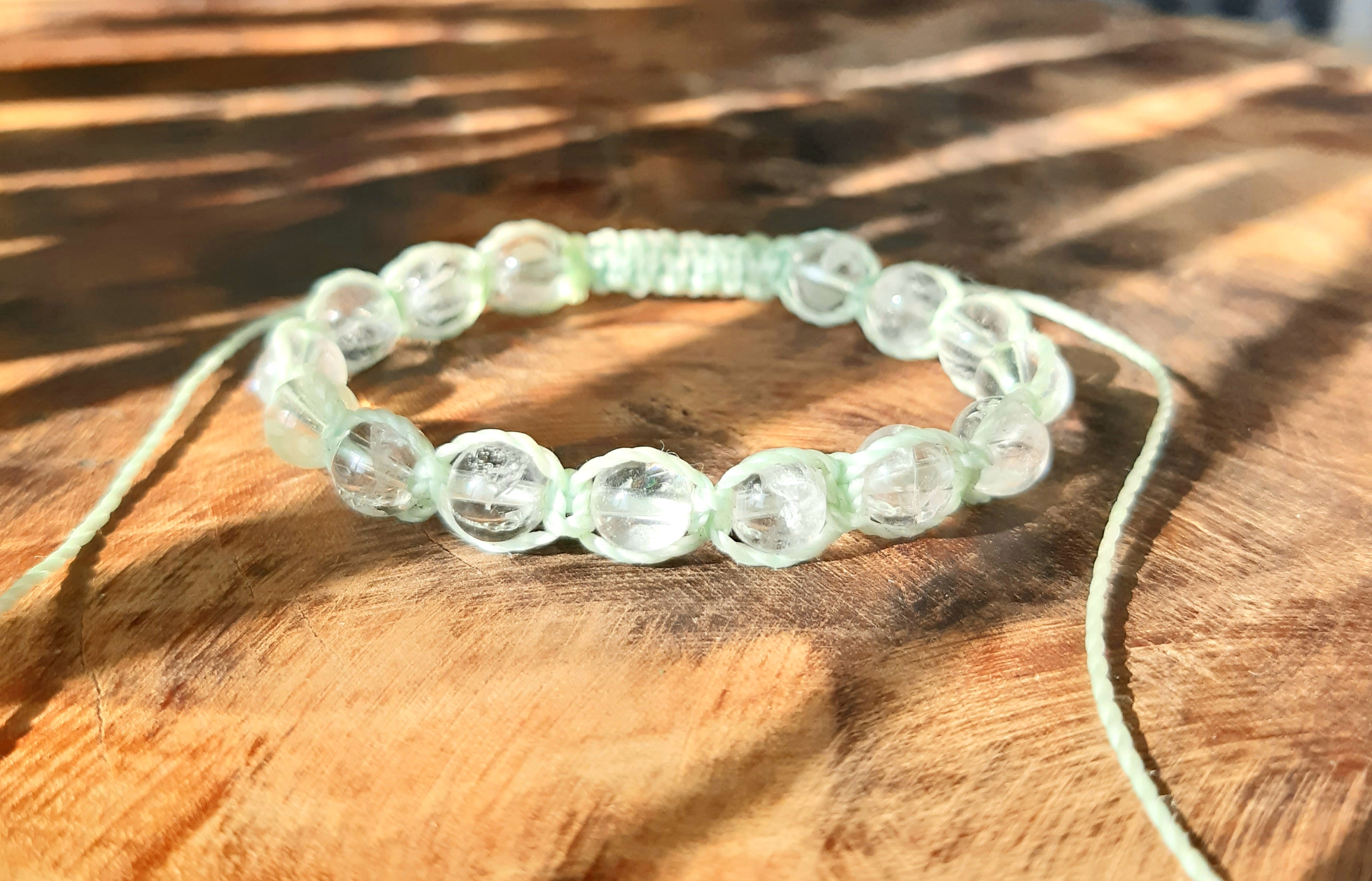 Bracelet énergétique en macramé