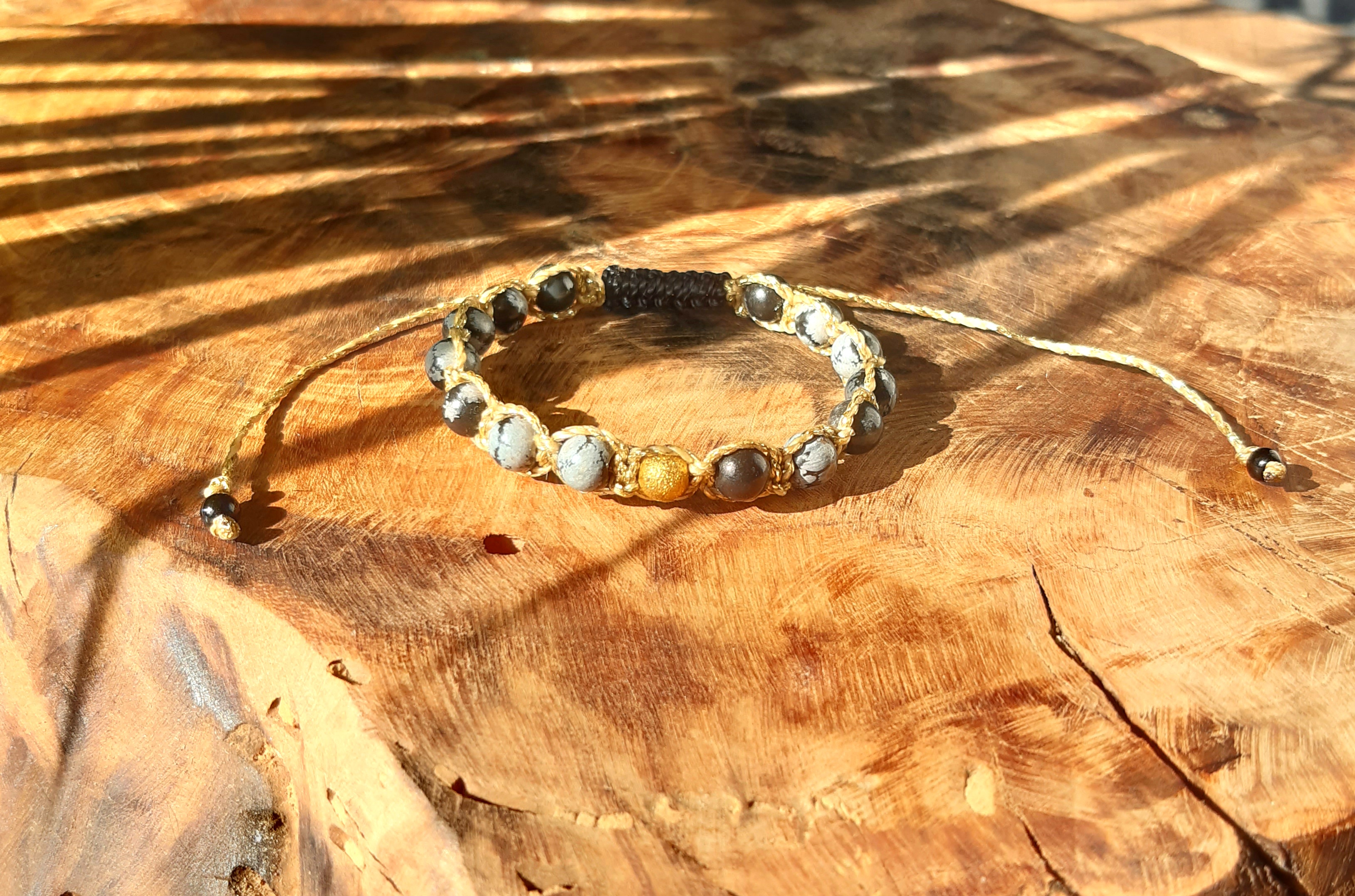 Bracelet énergétique en macramé