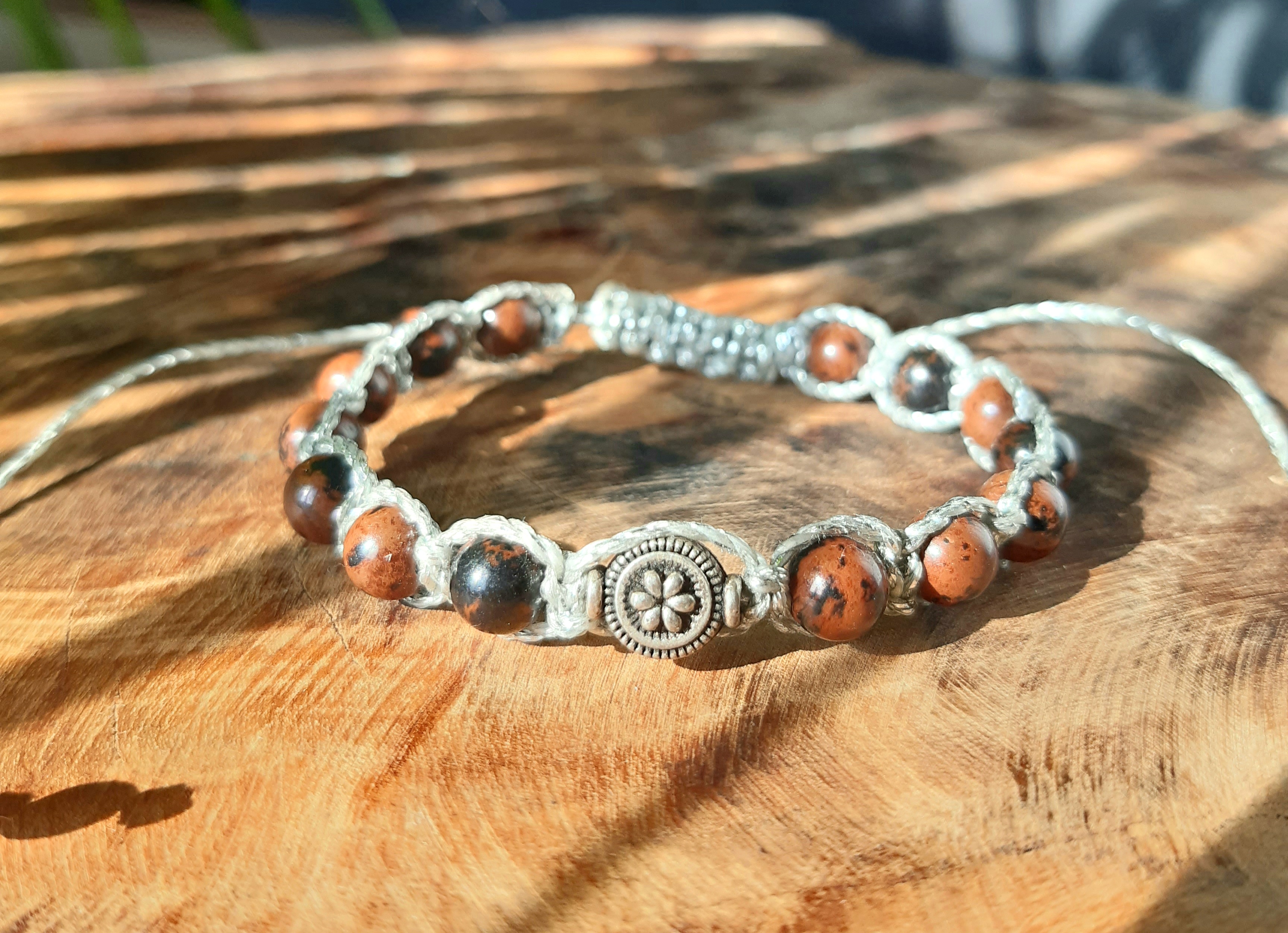 Bracelet énergétique en macramé