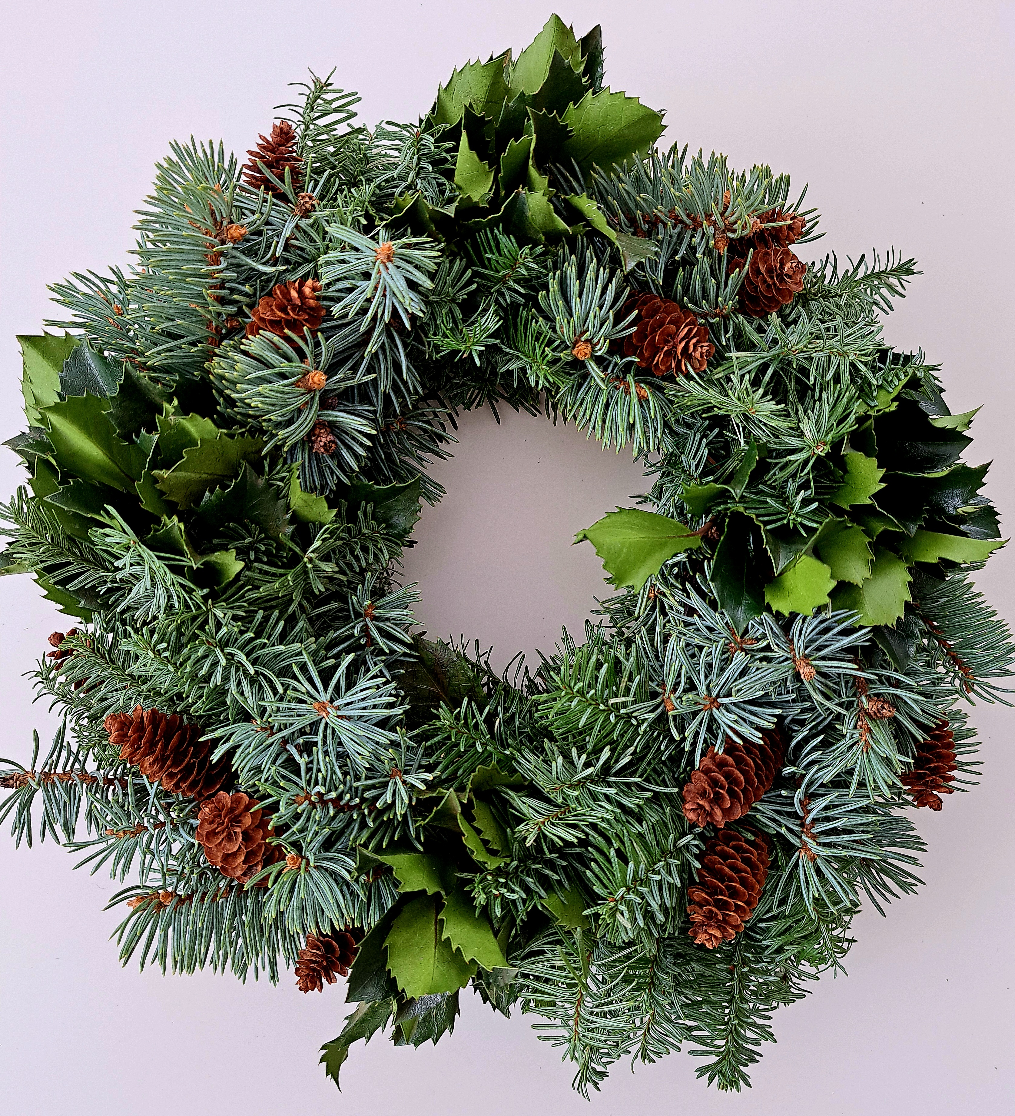 KALĖDINIŲ VAINIKŲ DIRBTUVĖS