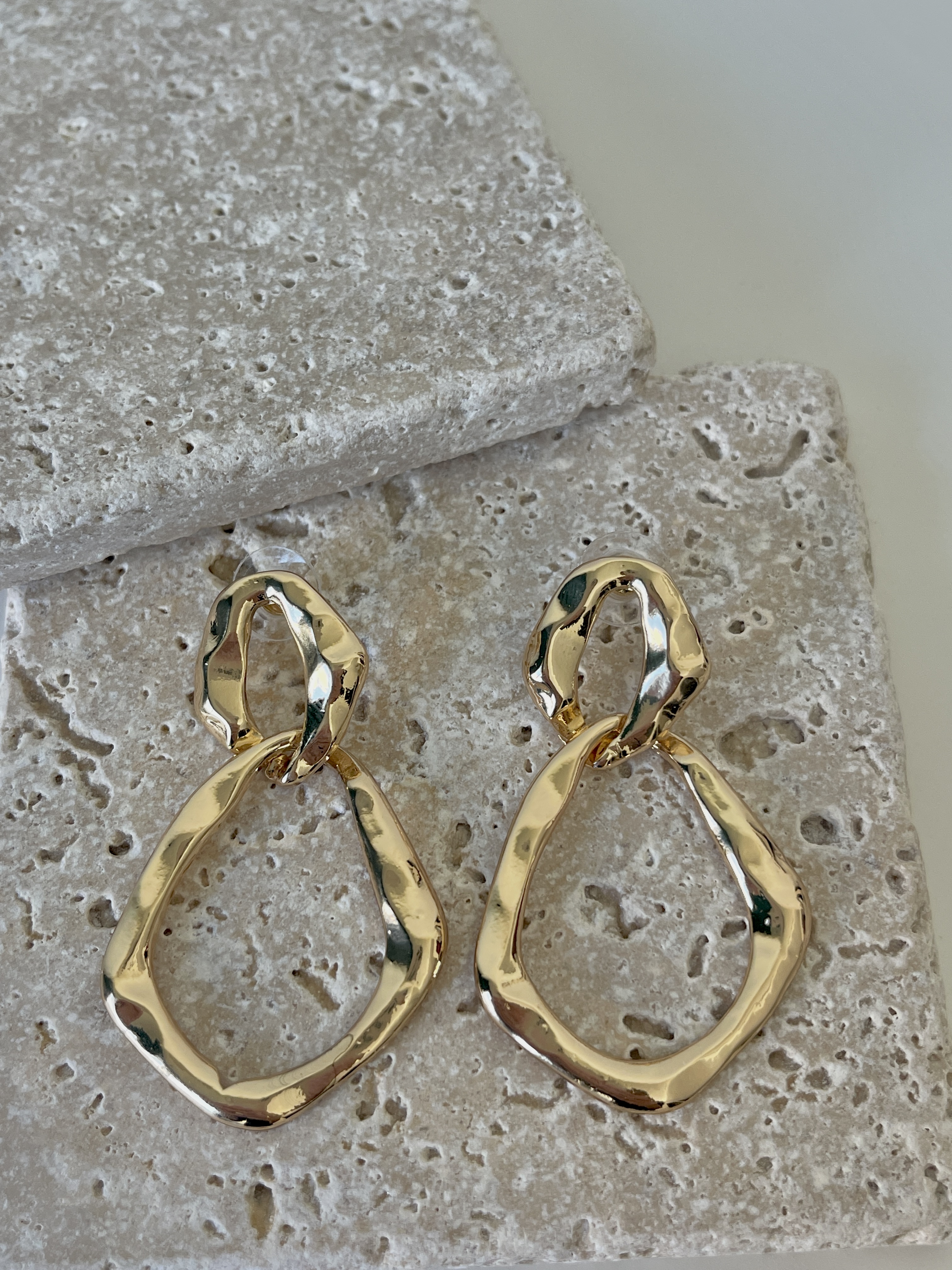 Rivere Earrings