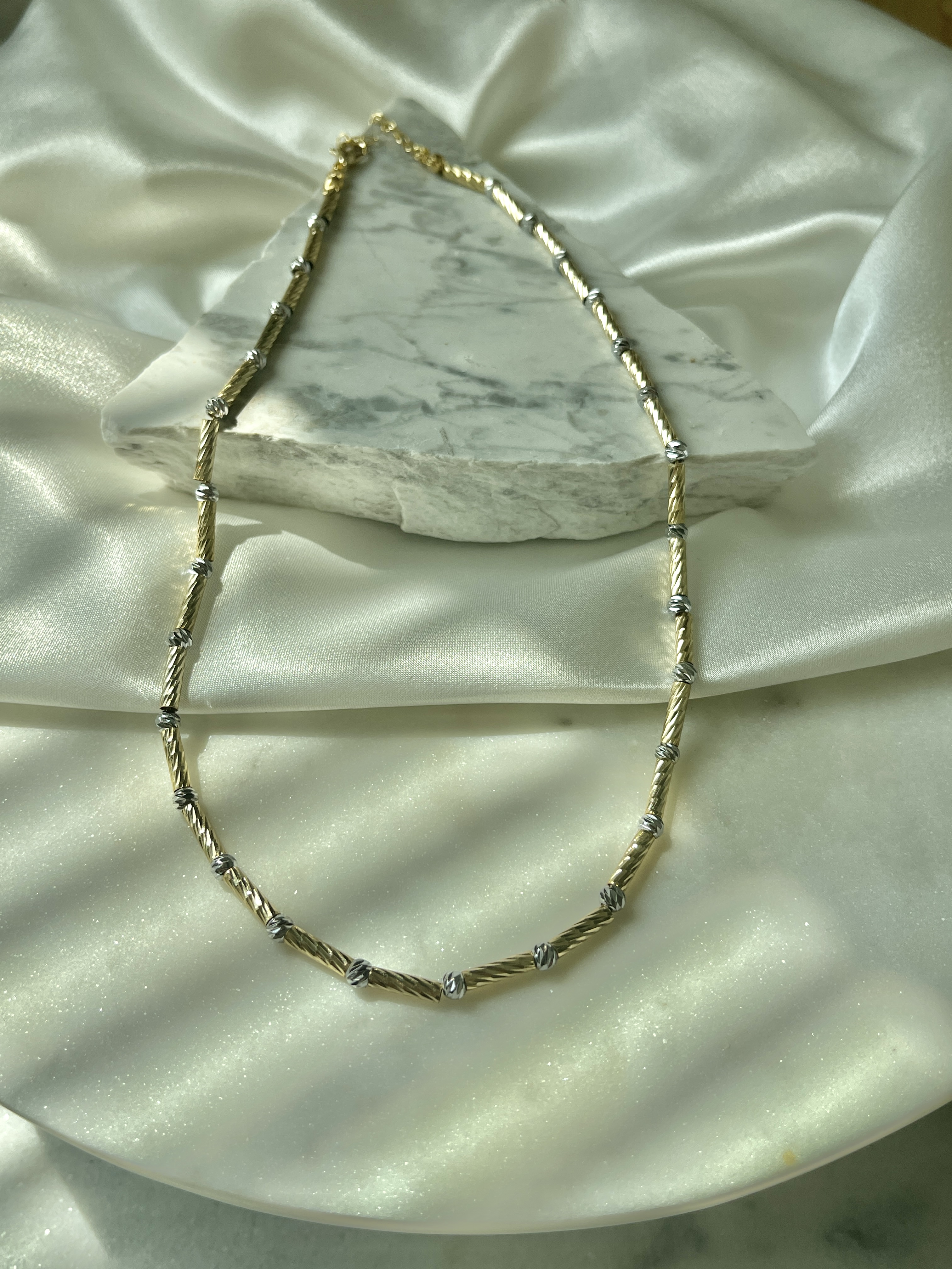 Glitter 005 Necklace