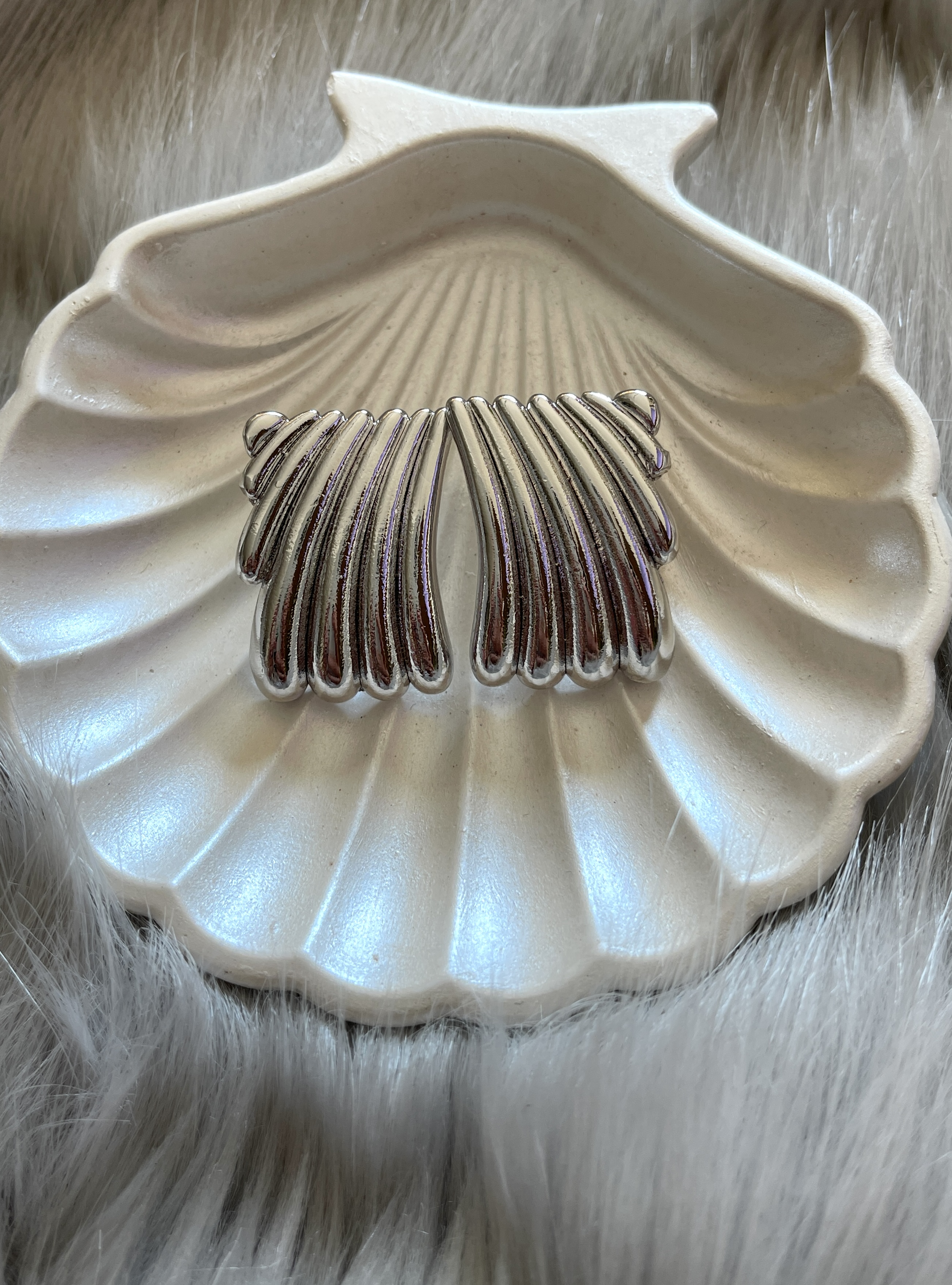 Luna Vintage Rectangle Earrings (Silver)