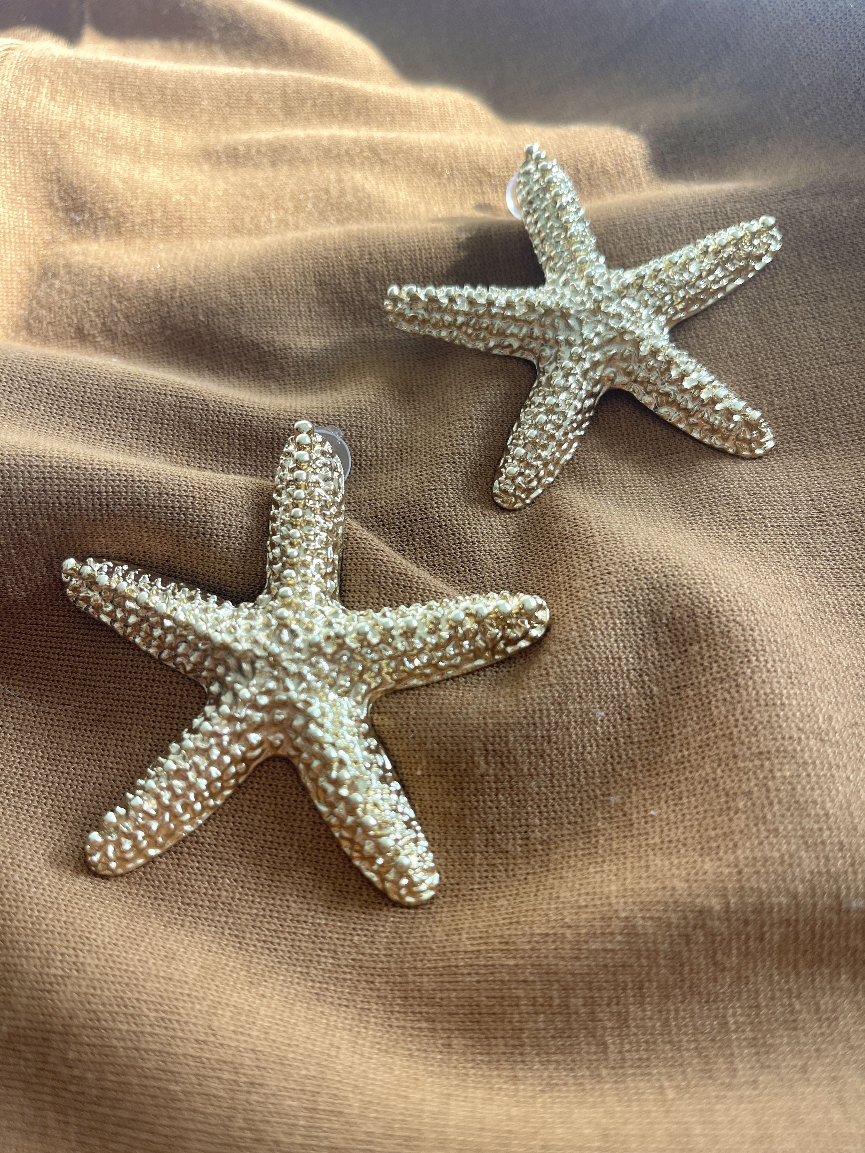 Mira Starfish Earrings