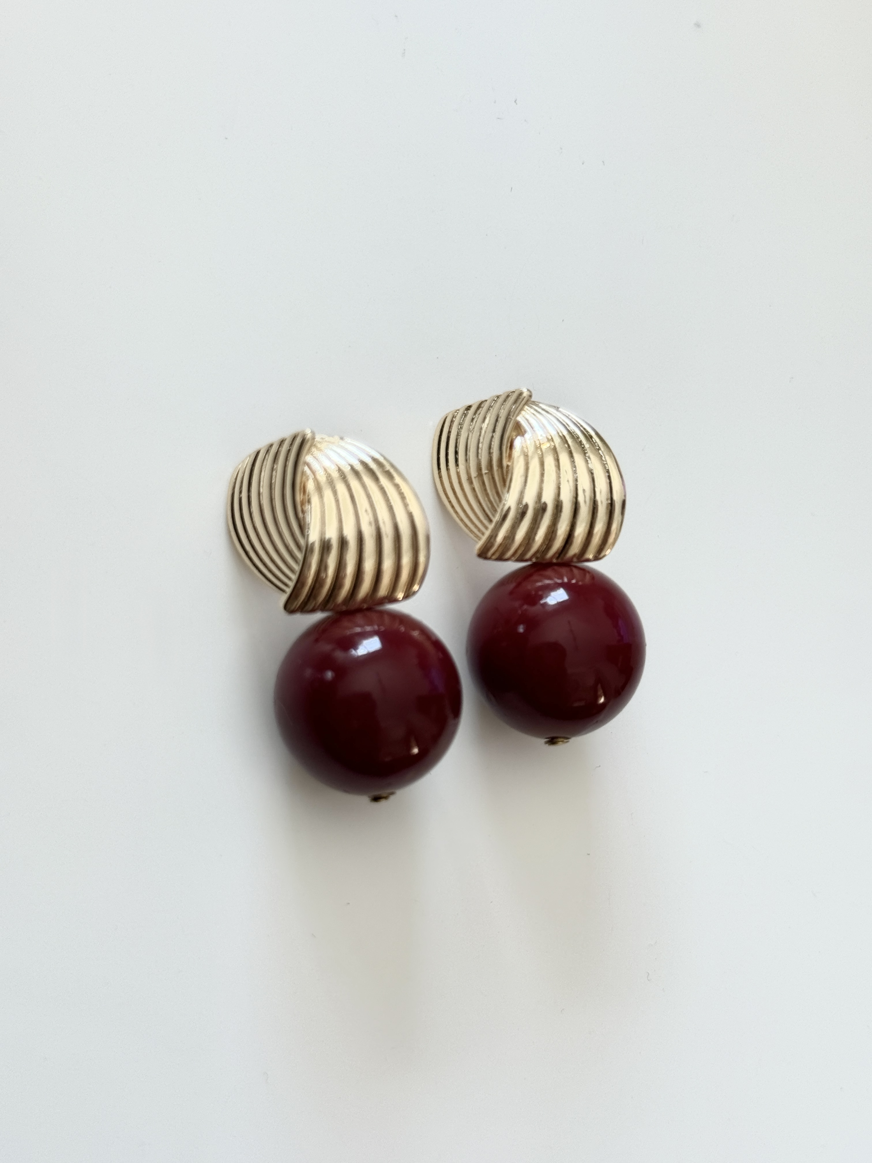 Urla Burgundy Drop Earrings