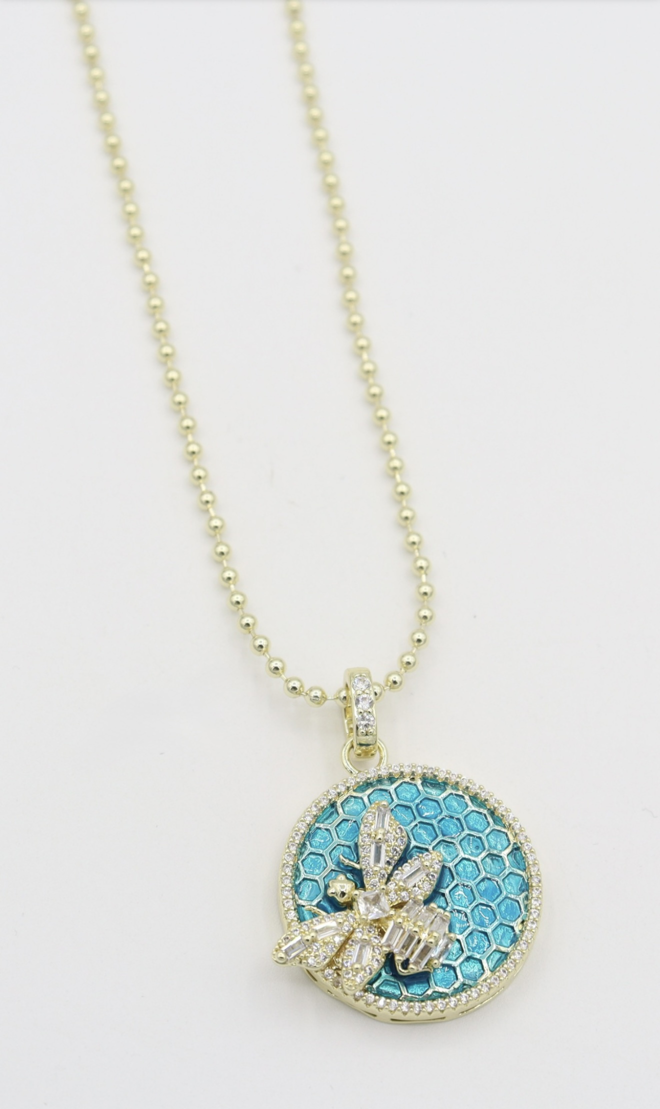 Shine Bee Pendant Necklace