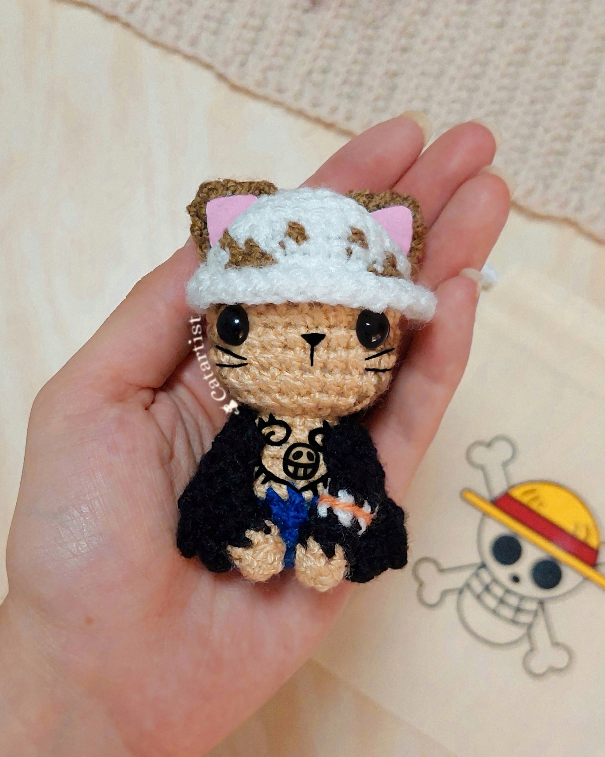 Trafalgar Law (Versión gato)