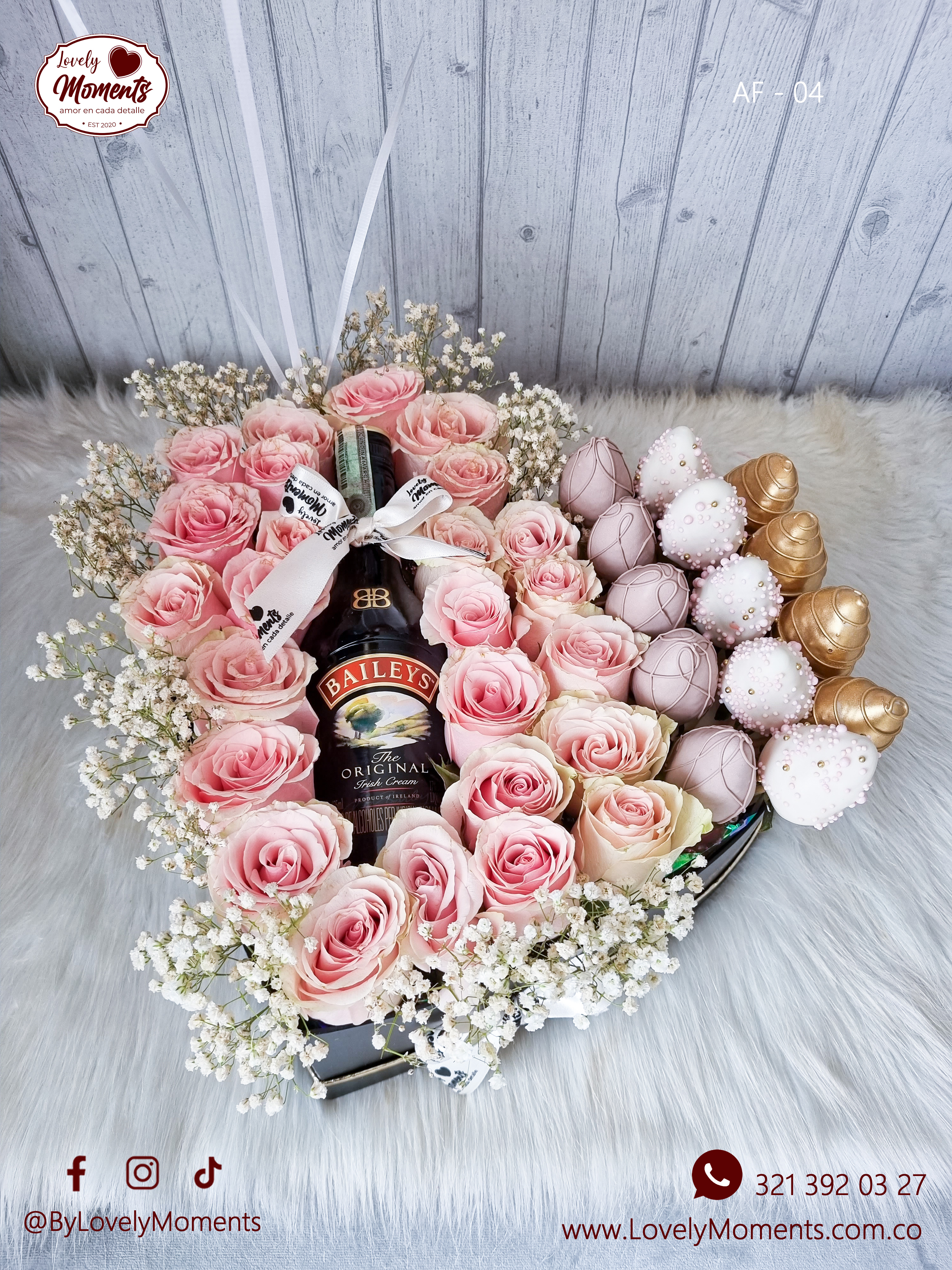 Caja de Rosas con fresas grande - Arreglos florales en Pereira