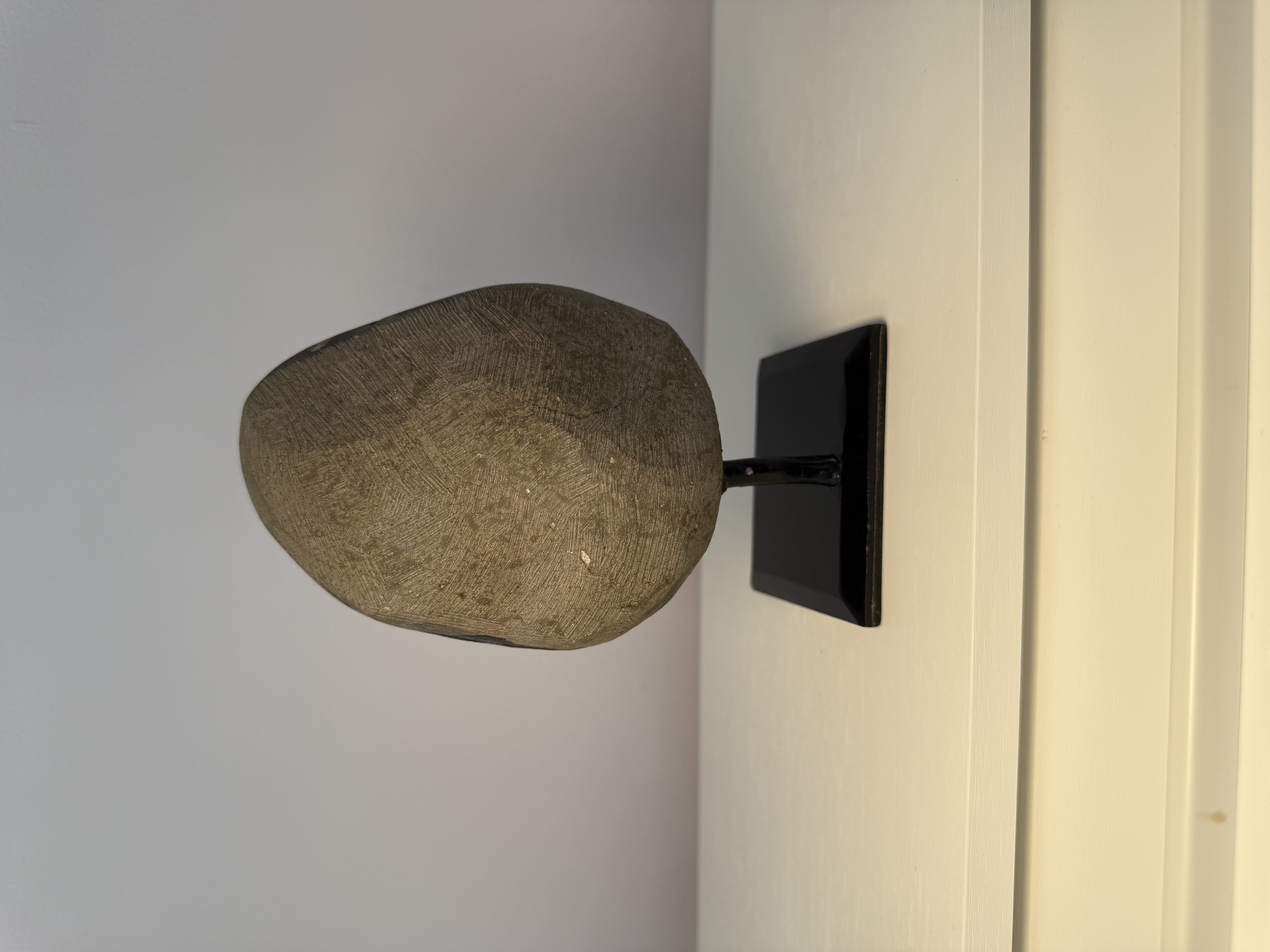 Ametisto drūza ant stovo 1kg