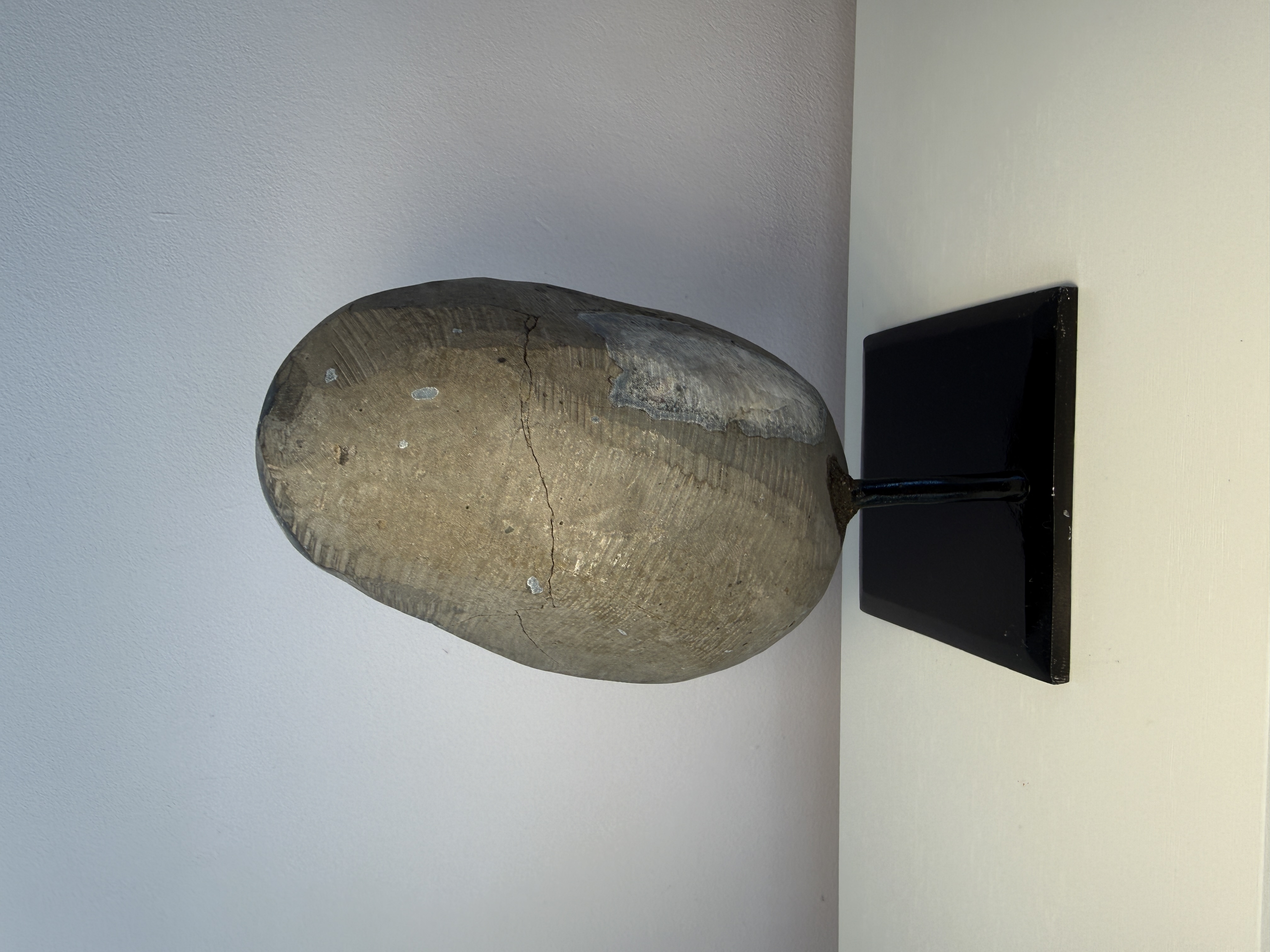 Ametisto drūza ant stovo 2,150kg