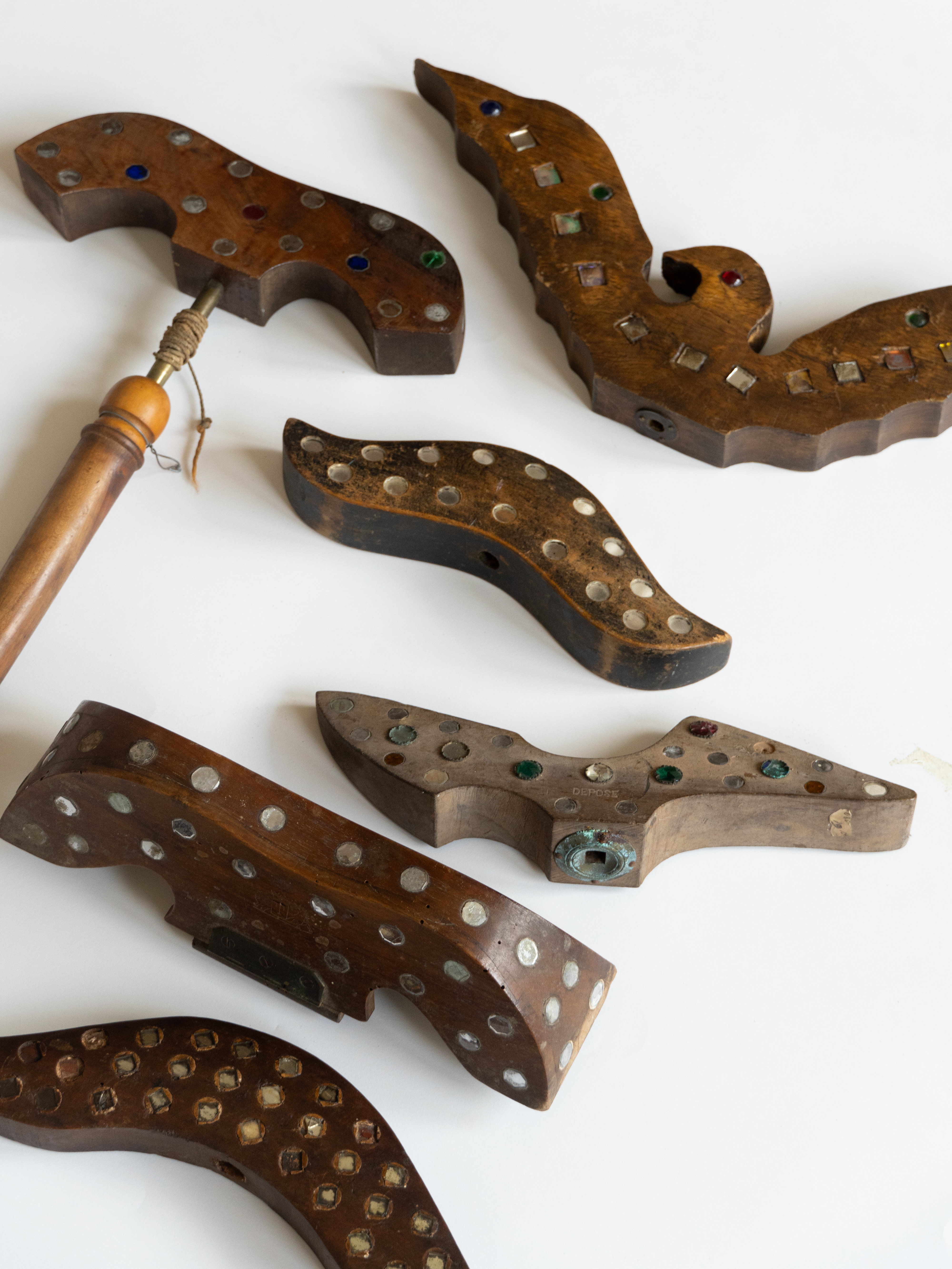 Collection of 'miroirs aux alouettes'