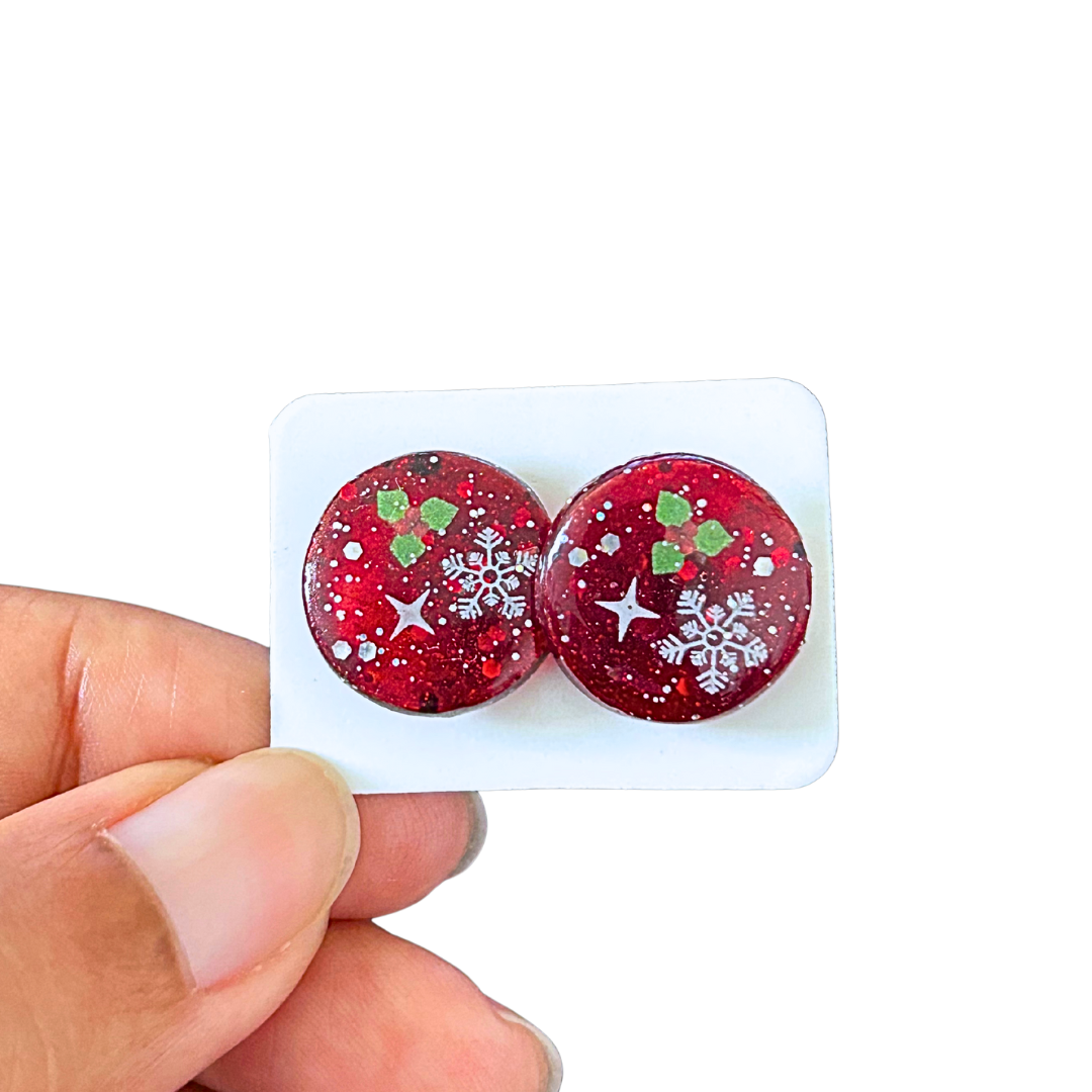 Aretes navideños rojos