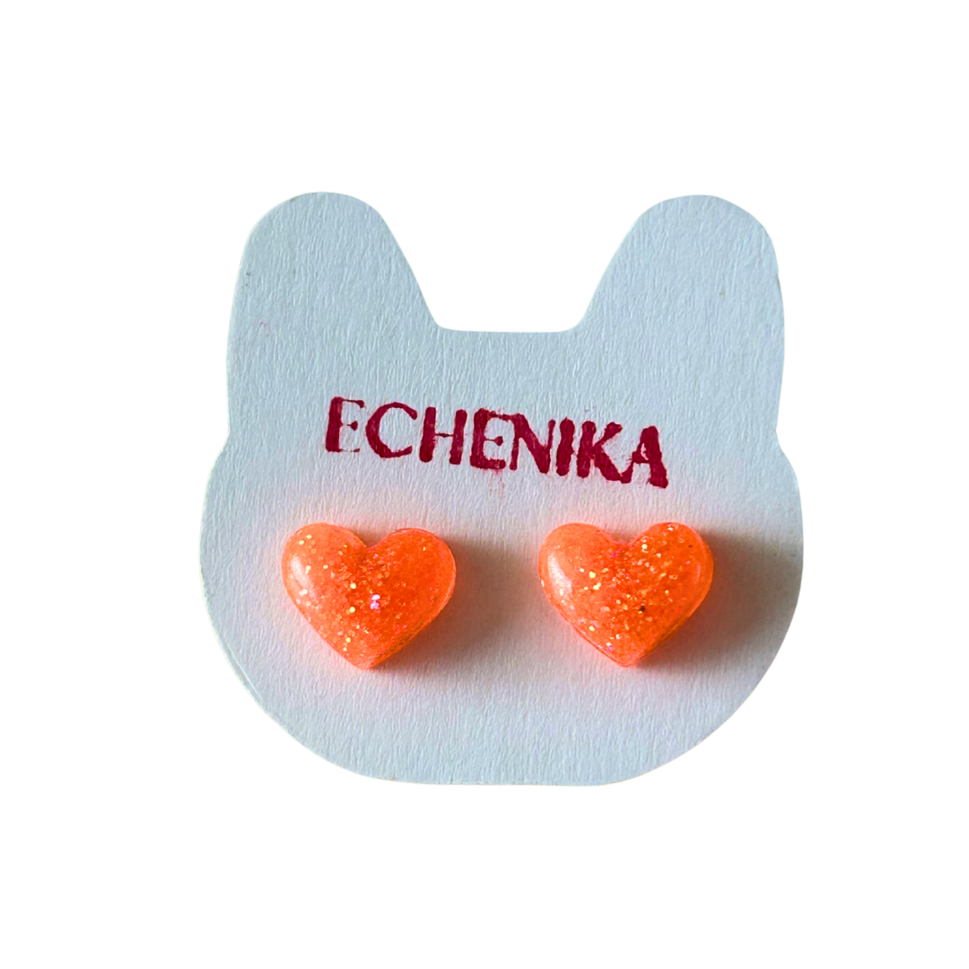 Aretes de corazón naranja