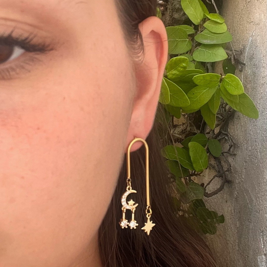 Boucles d'oreilles asymétriques étoile et lune