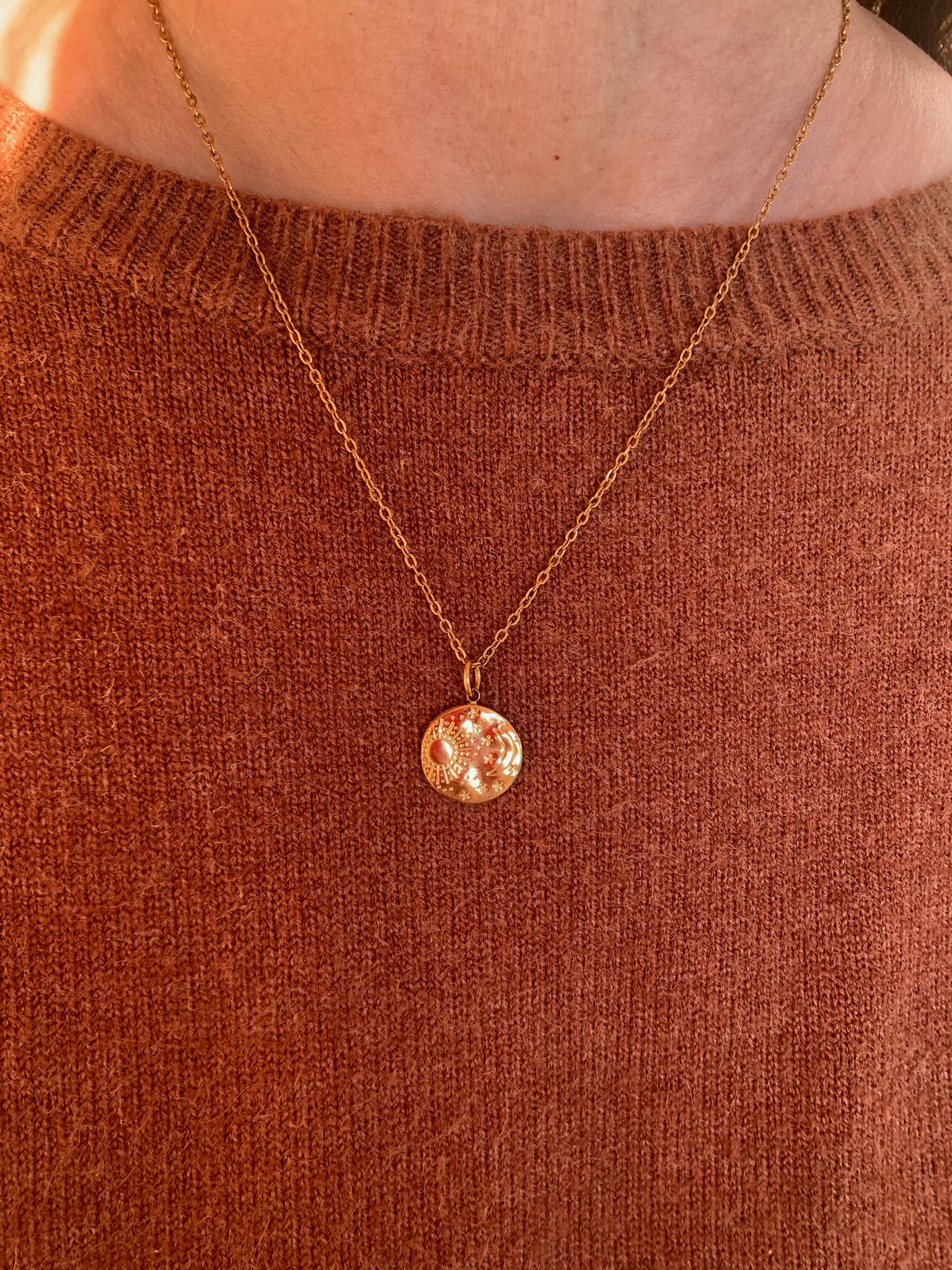 Collier soleil et lune