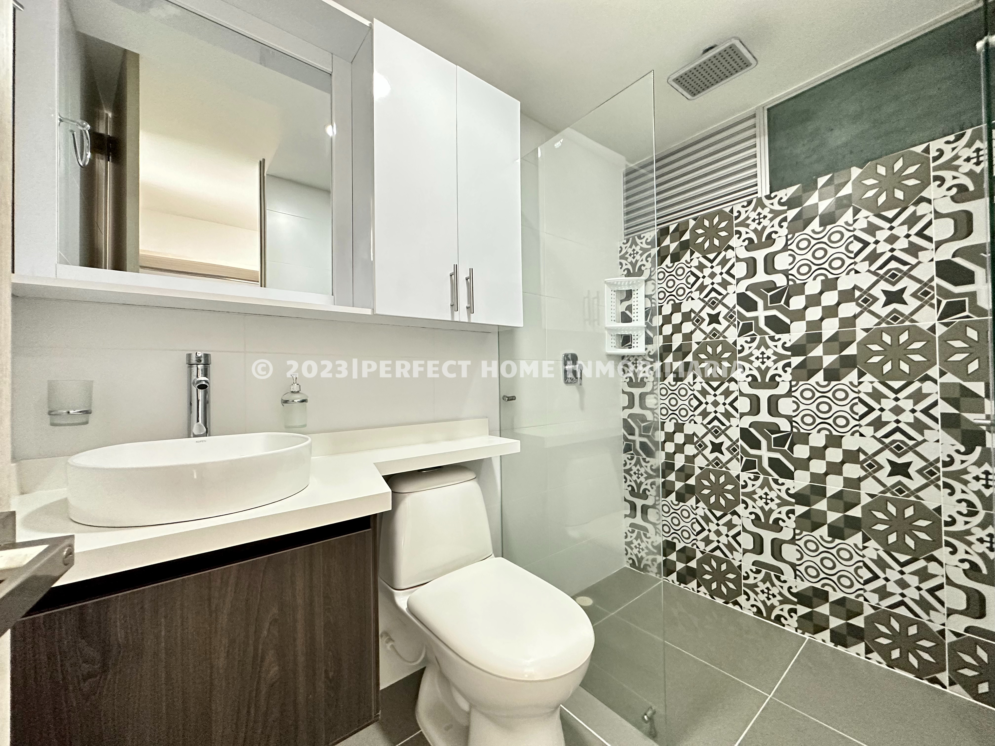 MODERNO APARTAESTUDIO EN VENTA PINARES PEREIRA